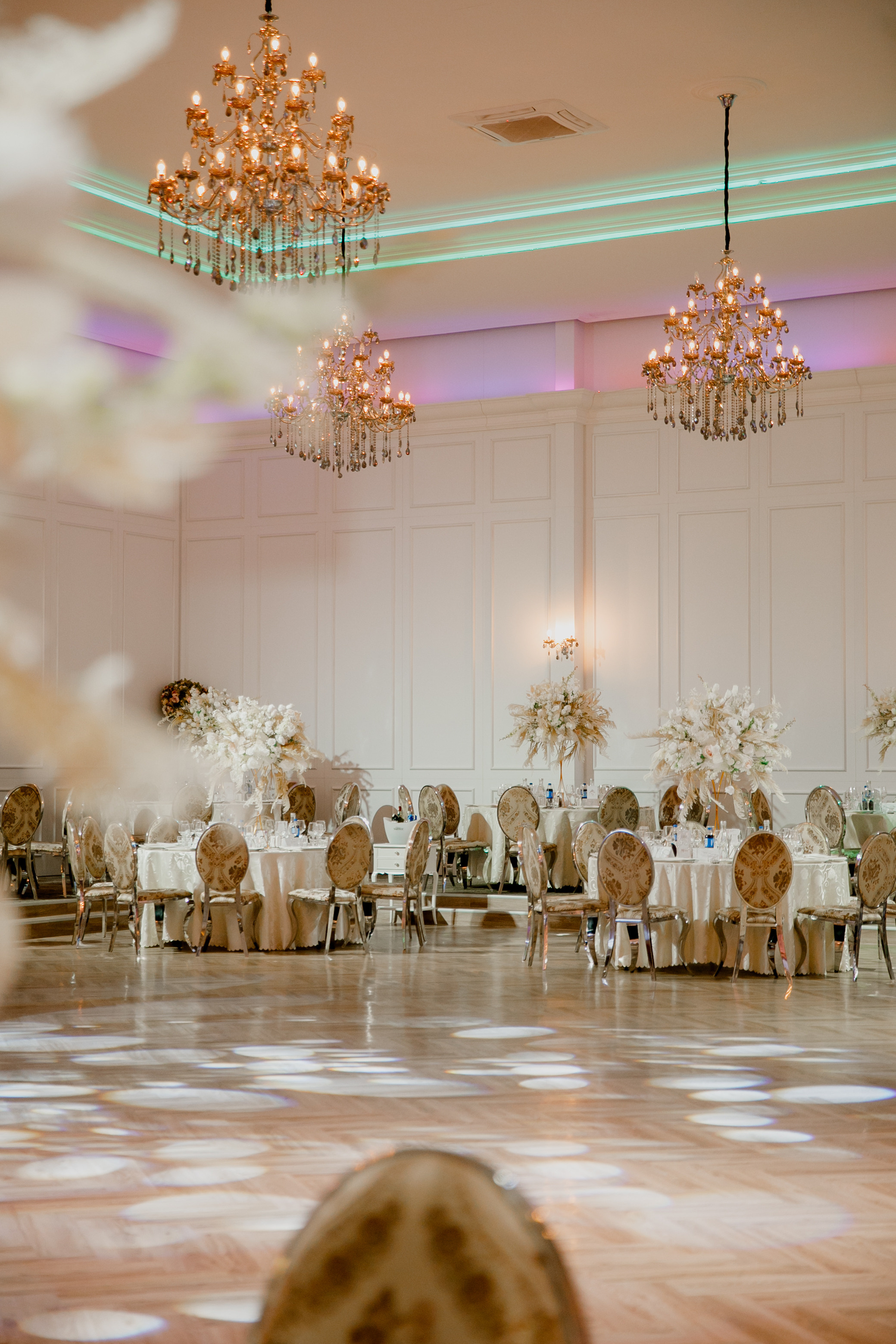 Romania Andrei&Gina Wedding Day. Iurkovski PHOTOGRAPHY in Europe. Luxury destination weddings and events