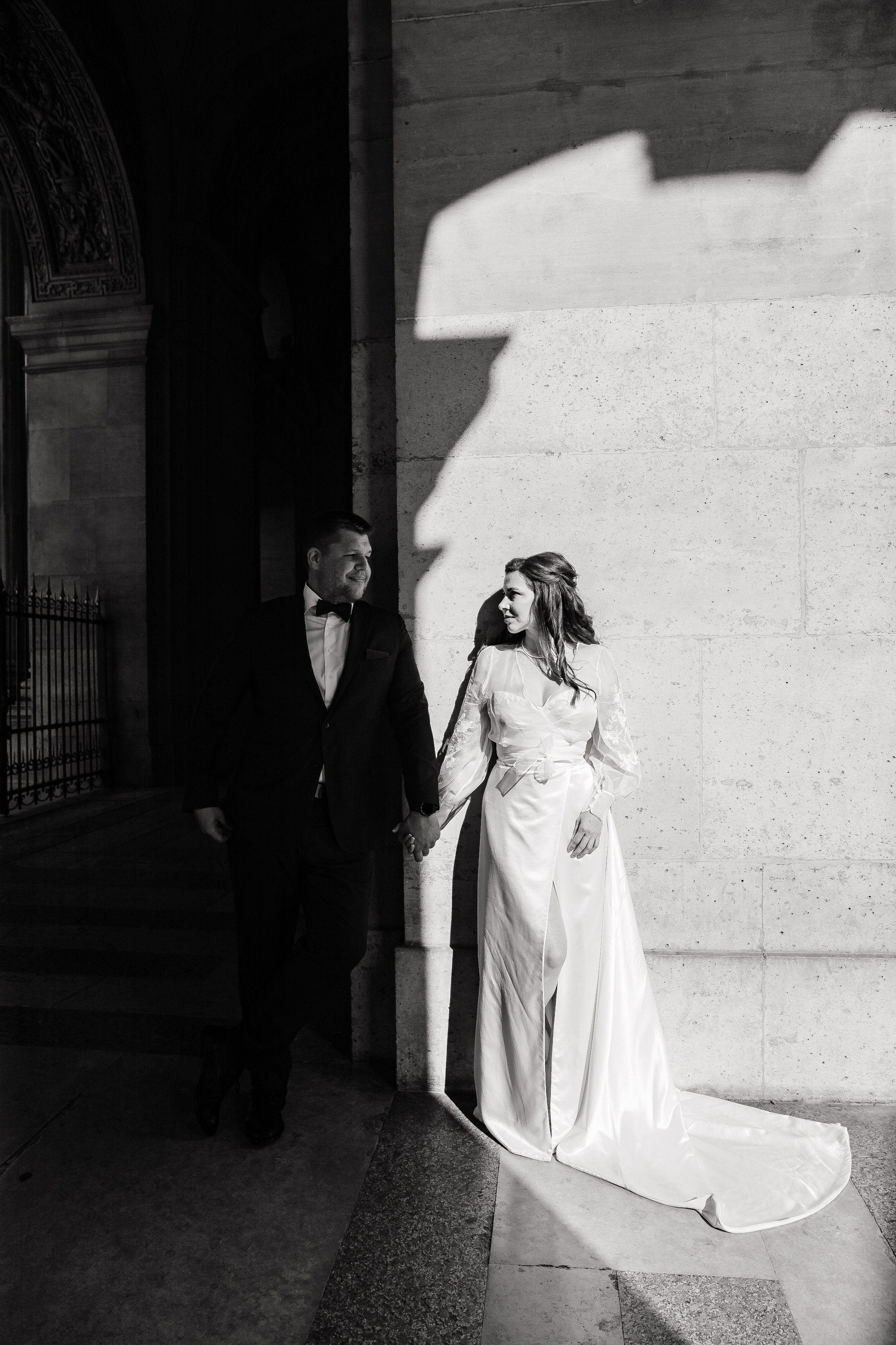 Autumn Paris Wedding Day. Iurkovski PHOTOGRAPHY in Europe. Luxury destination weddings and events