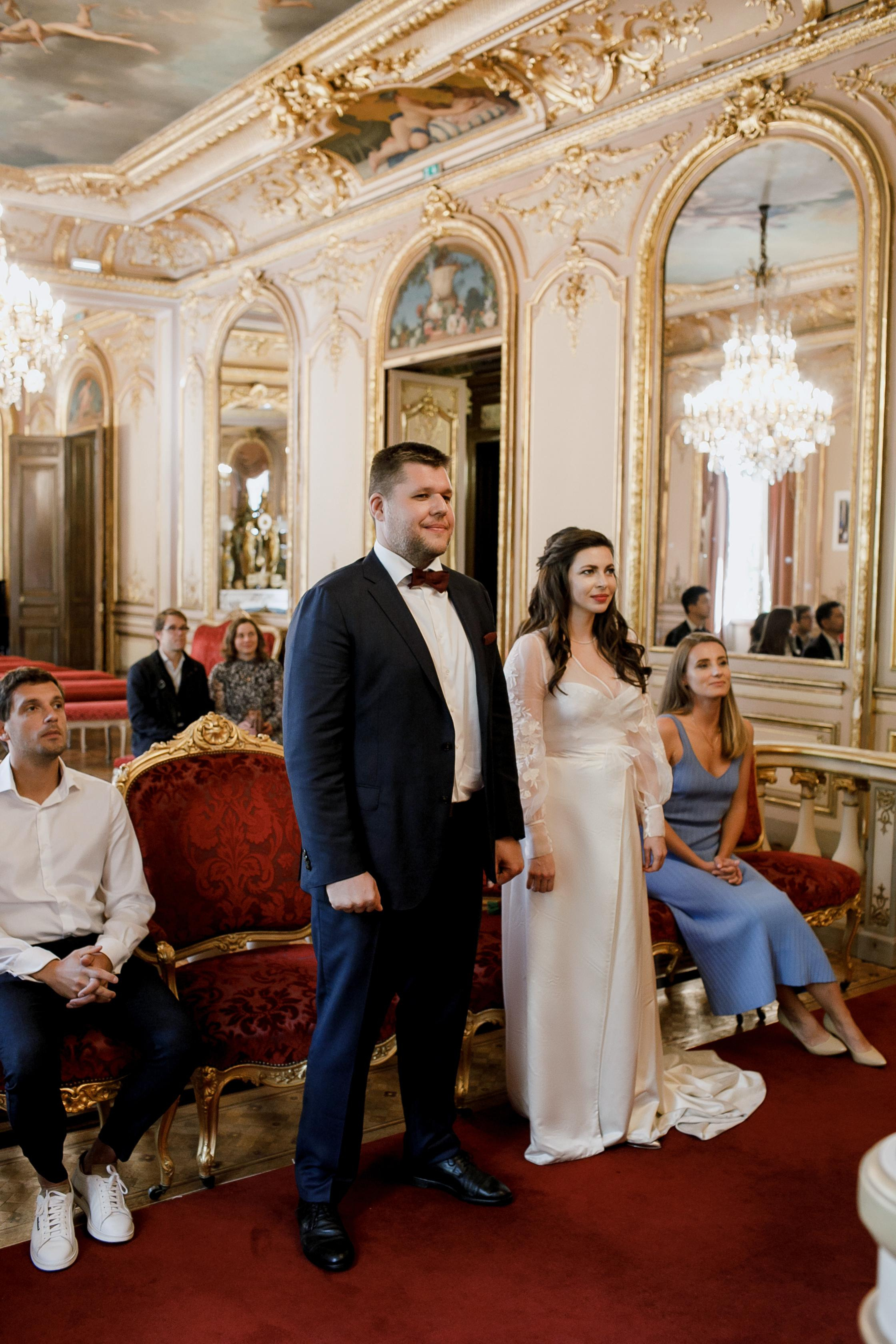 Autumn Paris Wedding Day. Iurkovski PHOTOGRAPHY in Europe. Luxury destination weddings and events