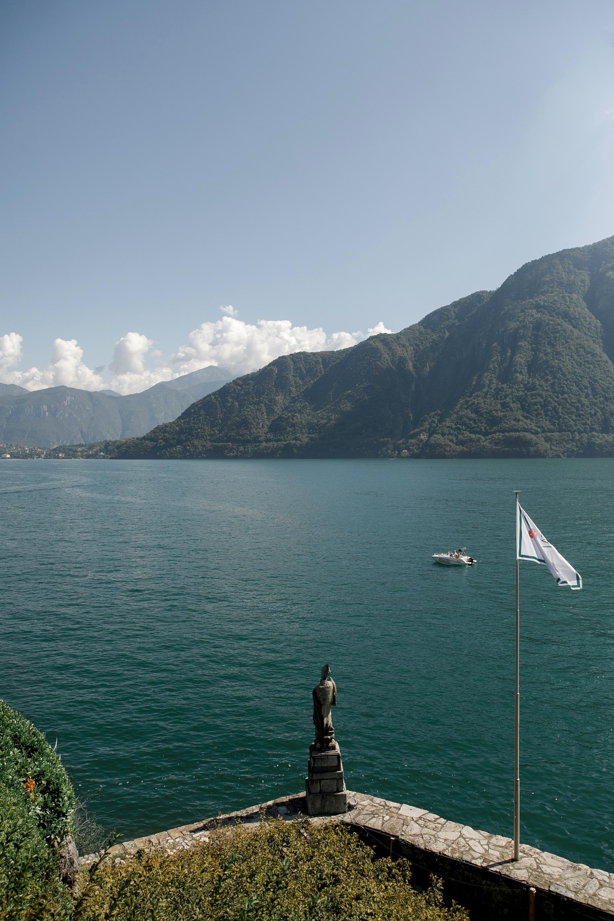 Como Lake Wedding Day Alexandru&Elena. Iurkovski PHOTOGRAPHY in Europe. Luxury destination weddings and events
