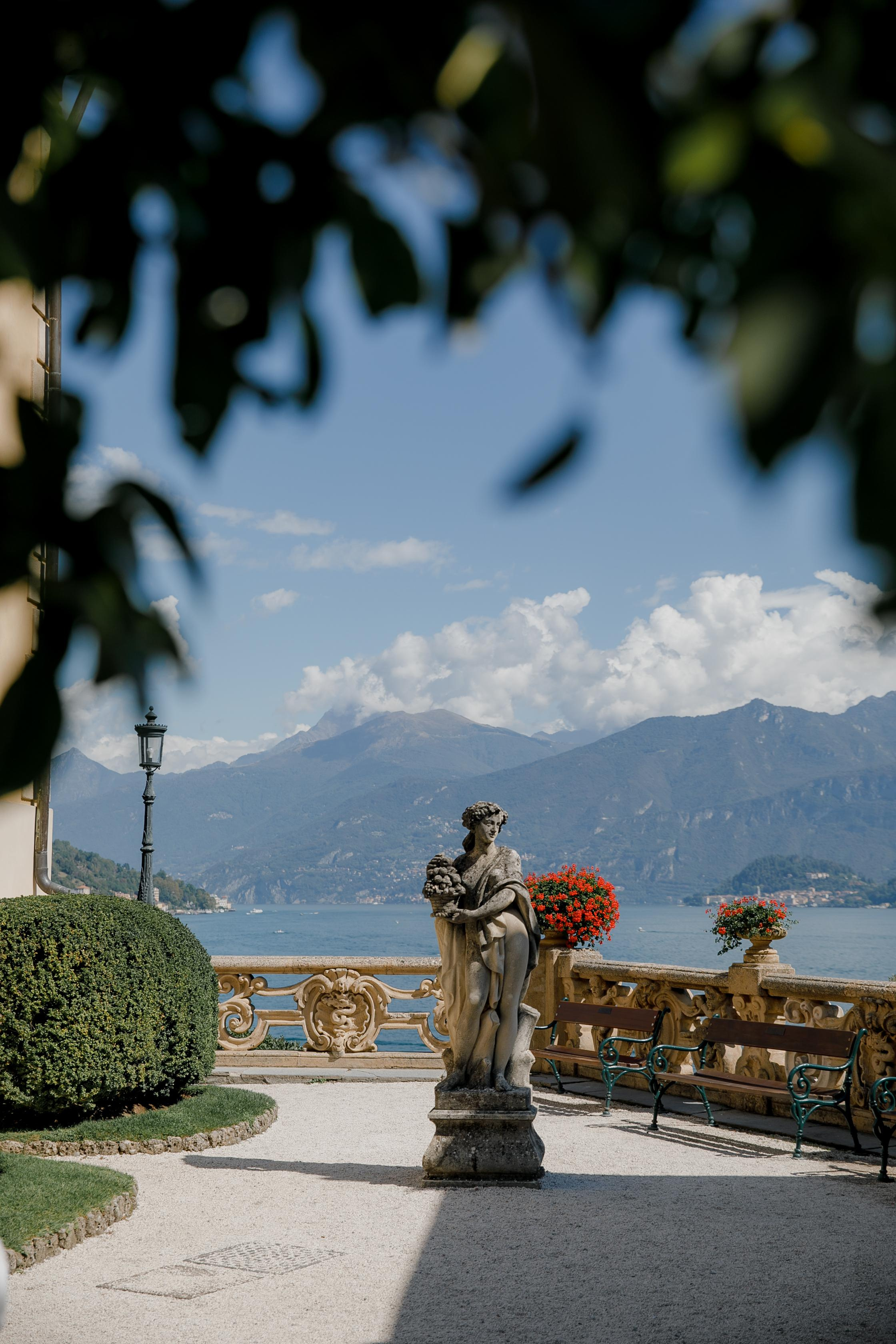 Como Lake Wedding Day Alexandru&Elena. Iurkovski PHOTOGRAPHY in Europe. Luxury destination weddings and events