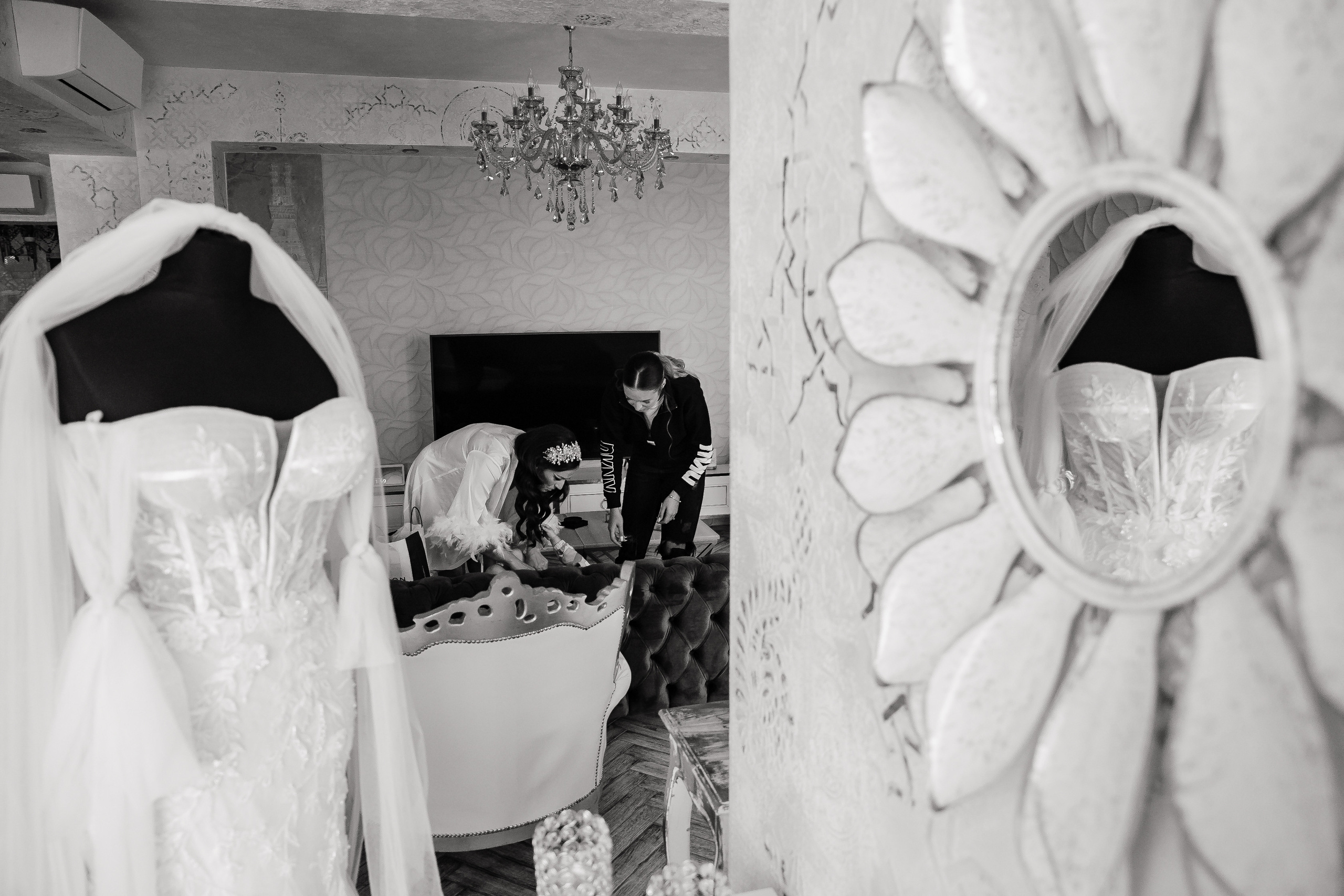 Romania Andrei&Gina Wedding Day. Iurkovski PHOTOGRAPHY in Europe. Luxury destination weddings and events