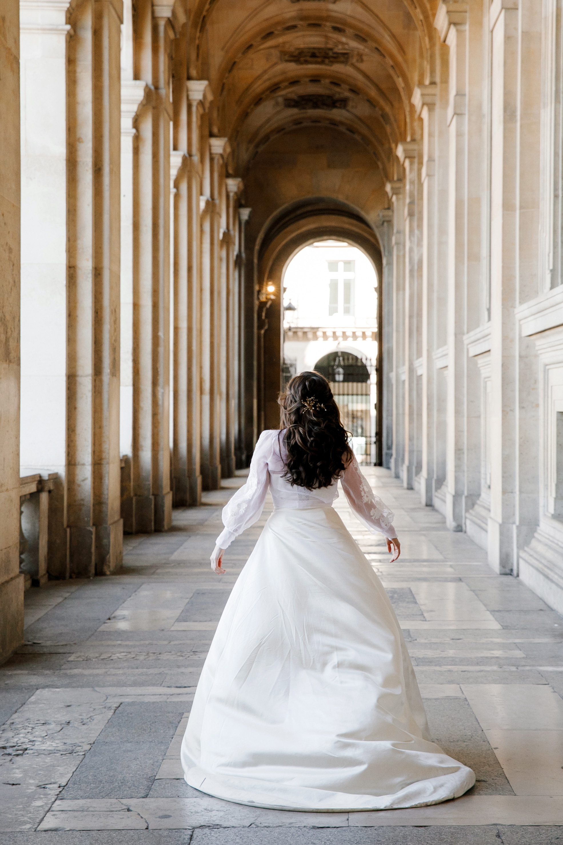 Autumn Paris Wedding Day. Iurkovski PHOTOGRAPHY in Europe. Luxury destination weddings and events