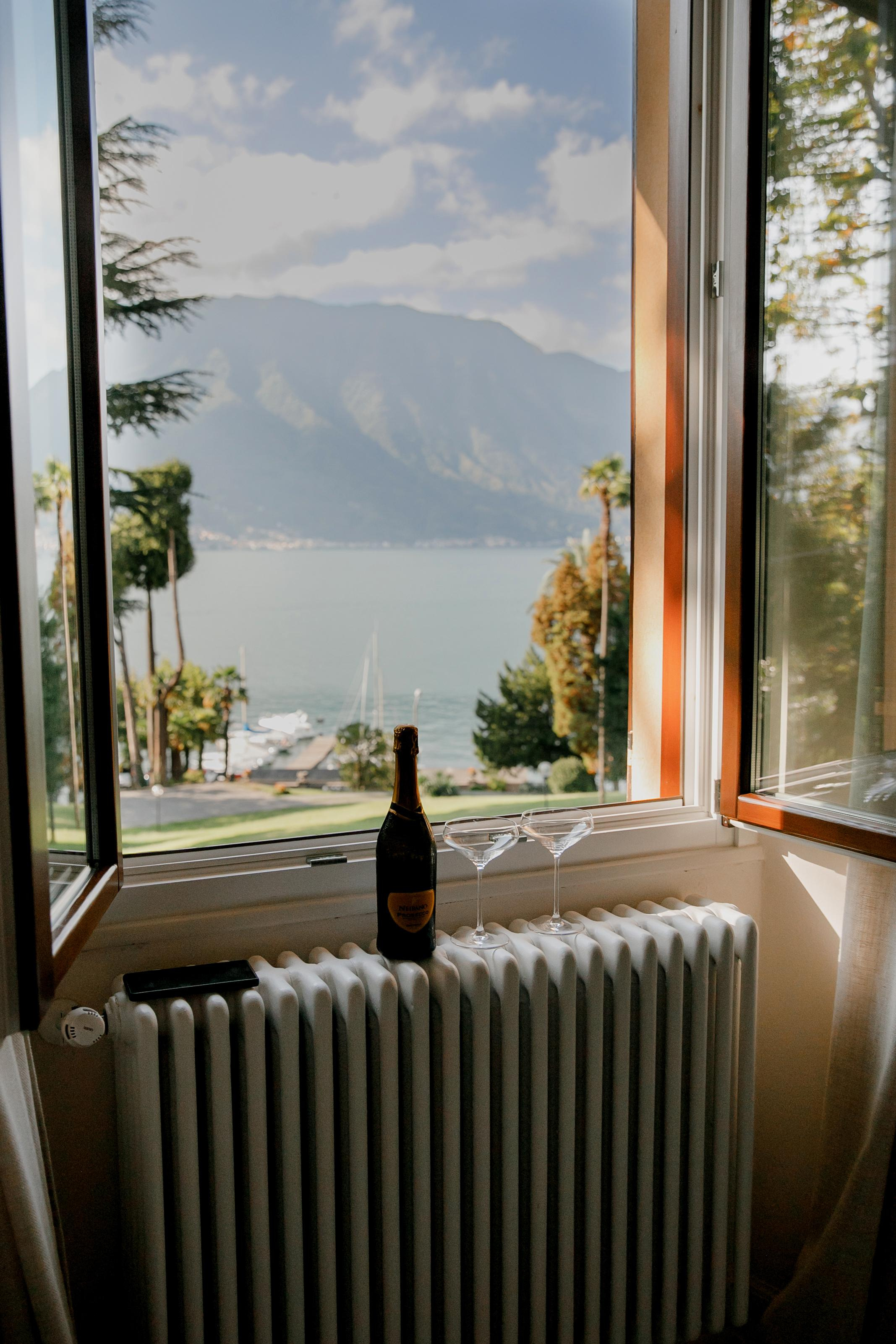 Como Lake Wedding Day Alexandru&Elena. Iurkovski PHOTOGRAPHY in Europe. Luxury destination weddings and events