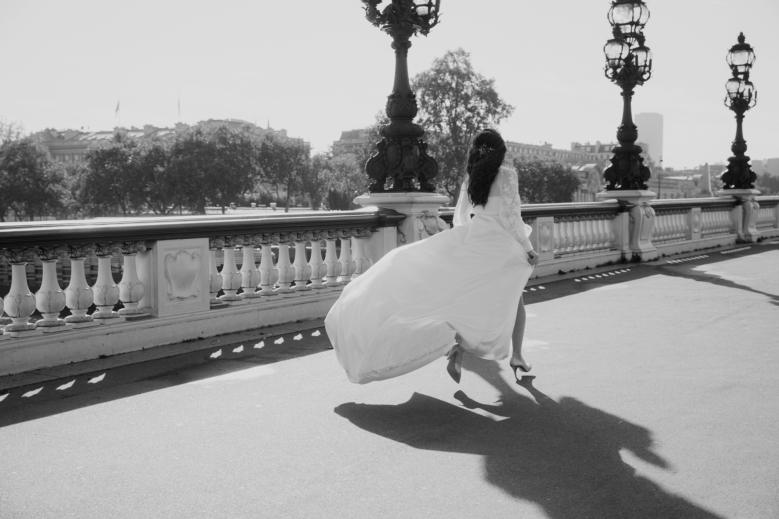 Autumn Paris Wedding Day. Iurkovski PHOTOGRAPHY in Europe. Luxury destination weddings and events