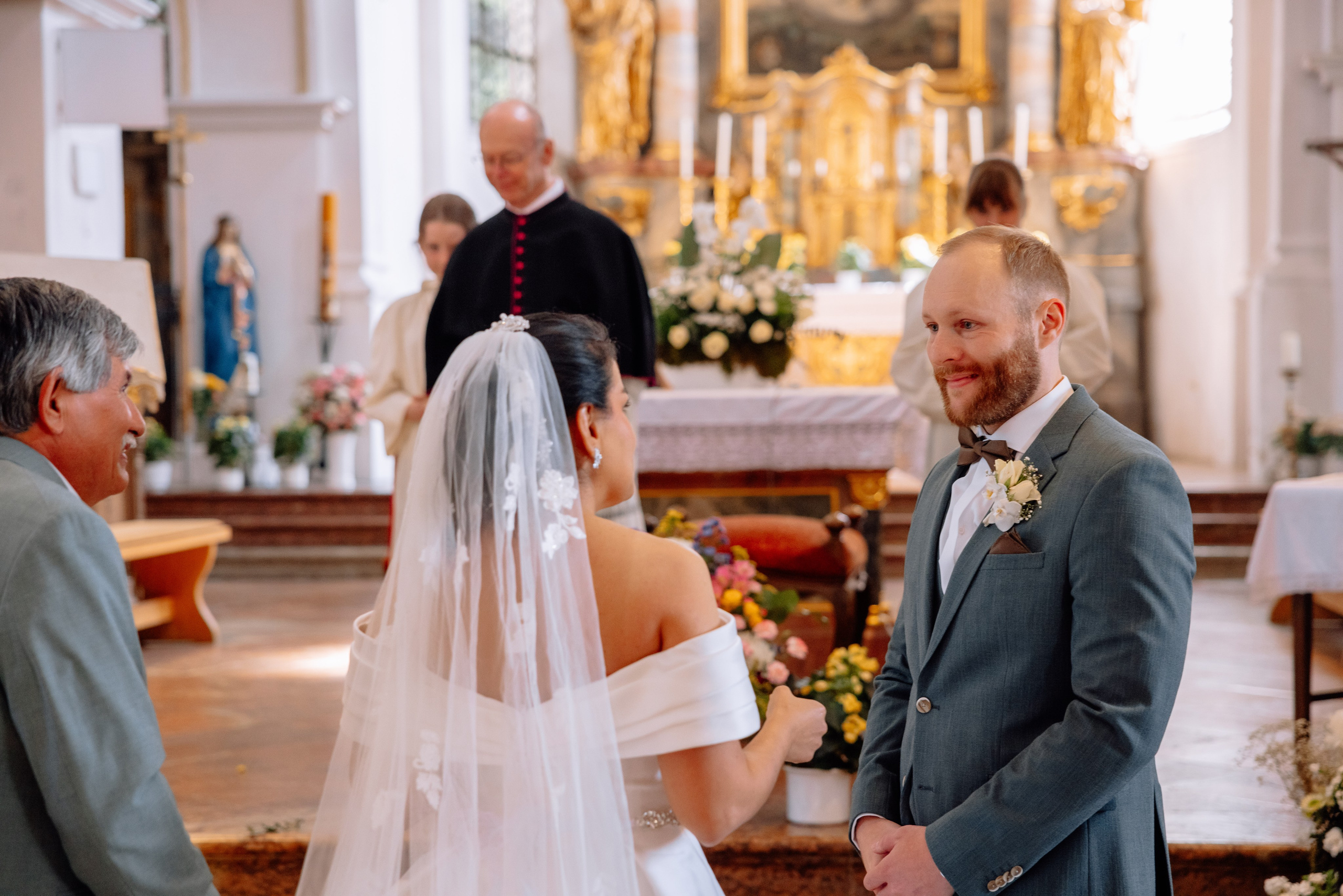 Deutsch-Venezolanische Hochzeit in Isen München. Hochzeitsfotograf München Taufe Familienfotograf Tanja Mauke