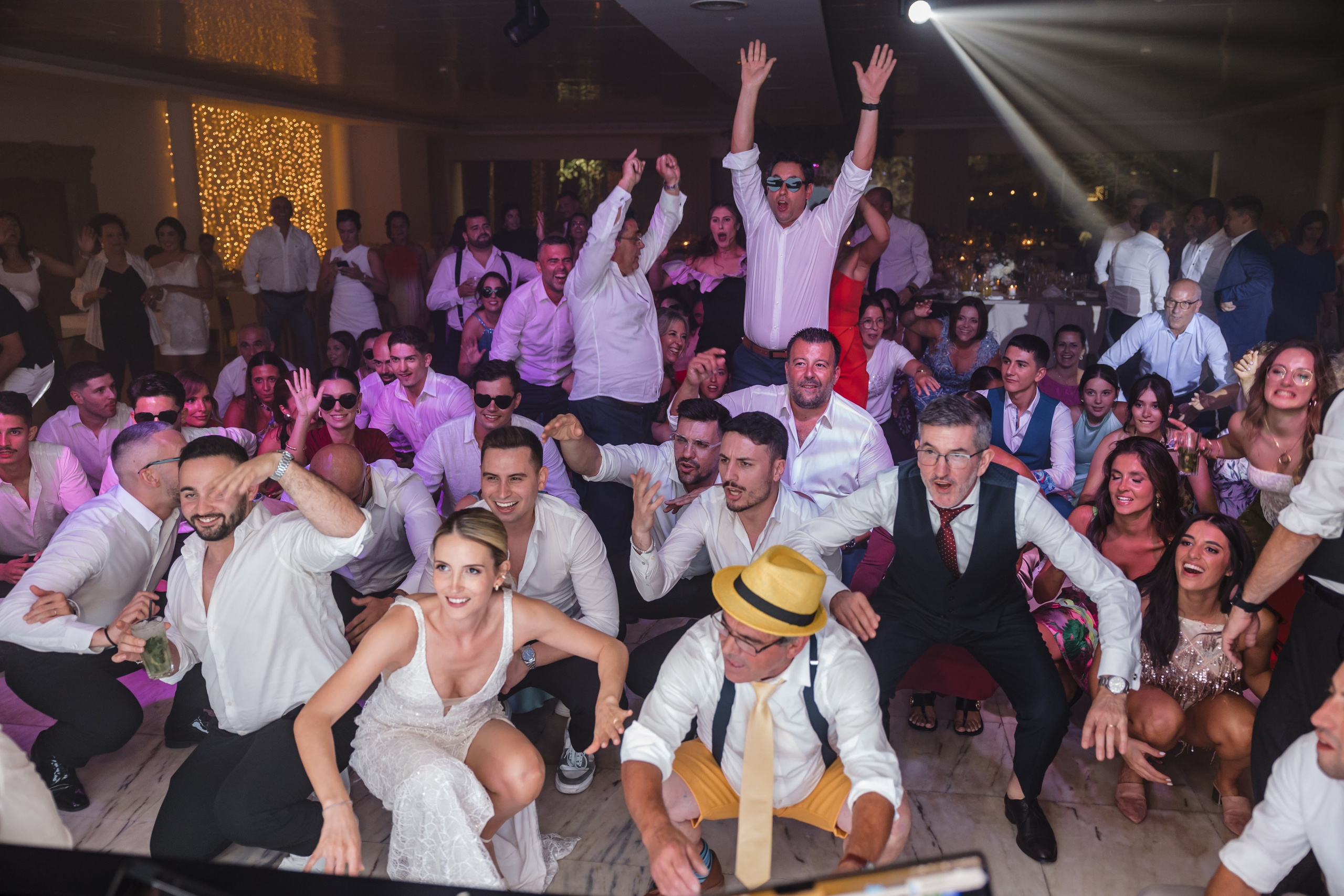 Glicínias Boutique Hotel Wedding in Guimarães | Pedro & Joana. Lisbon Wedding Photographer | Timeless Documentary Wedding Photography