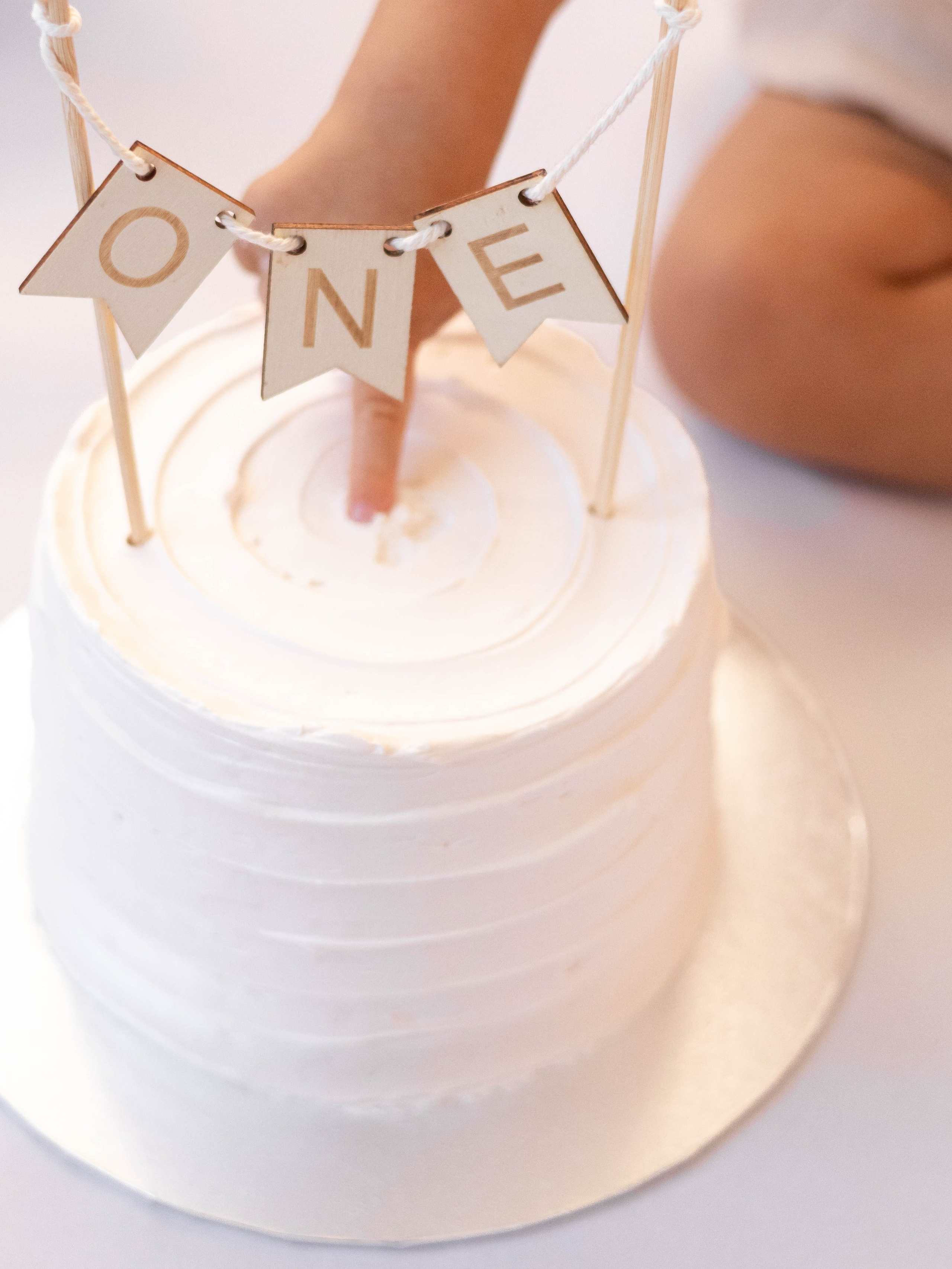 Verjaardagshoot, cakesmash en feesten. Zwangerschapsfotografie, newborn, gezinnen, branding, liefde én geboortefotografie