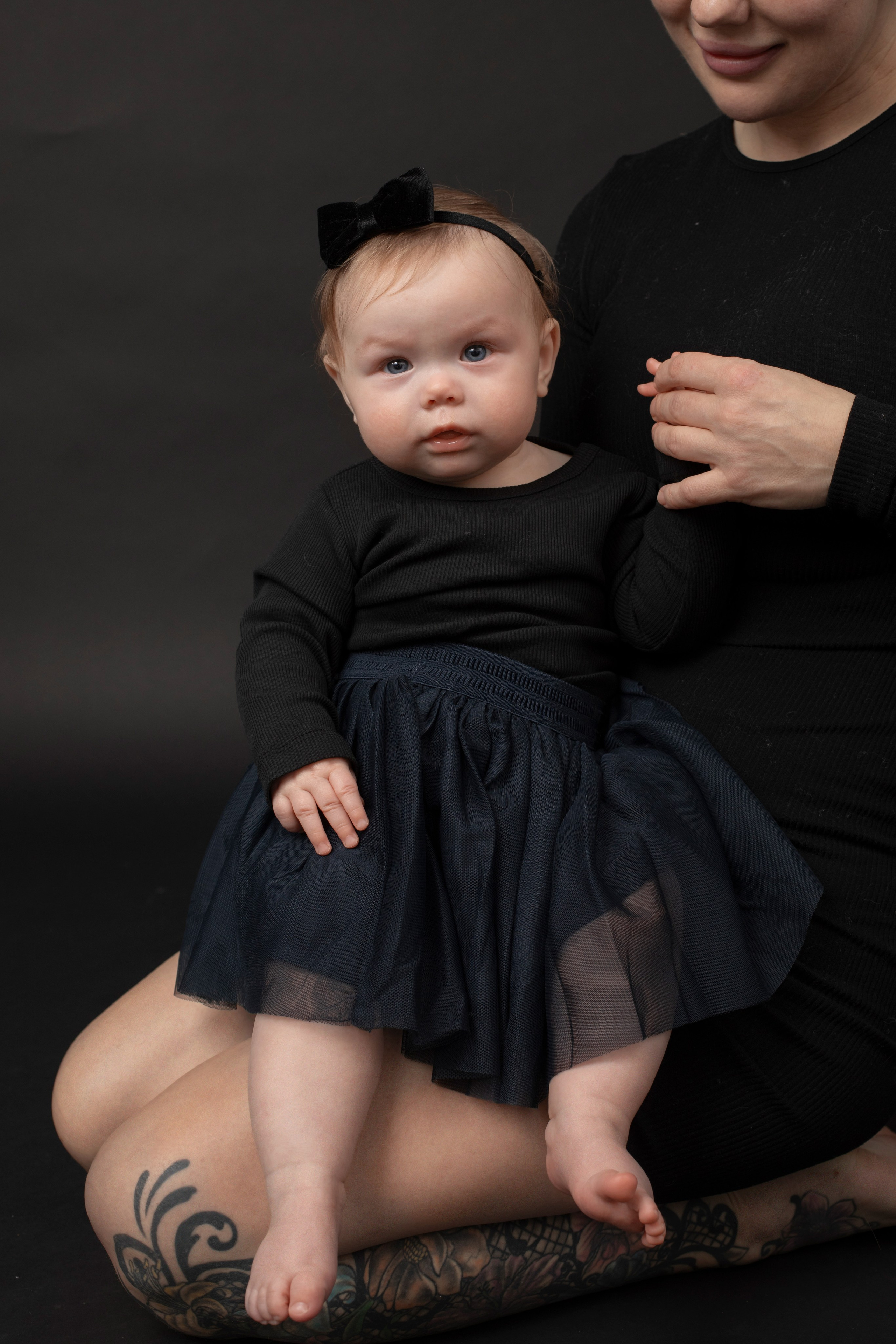 Koko perhe. Ekaterina Mansur, muotokuvafotografi Suomessa (Helsingissä ja Uudellam