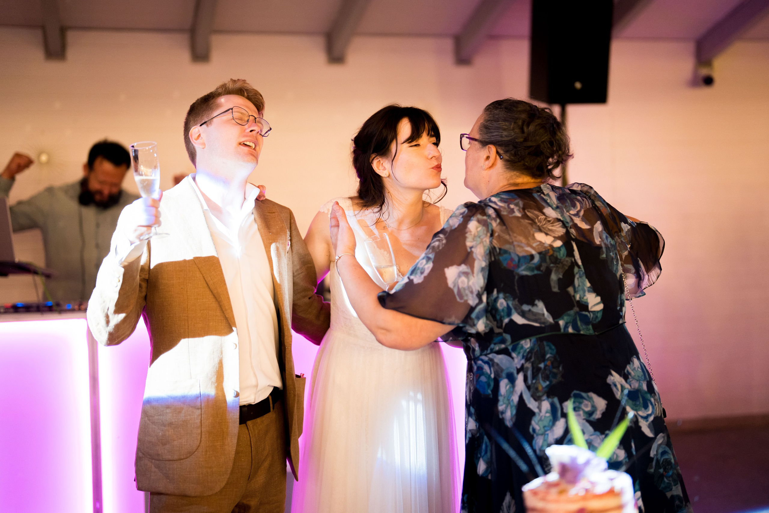 PARTY. Gabriel Florea — Fotograf nuntă București