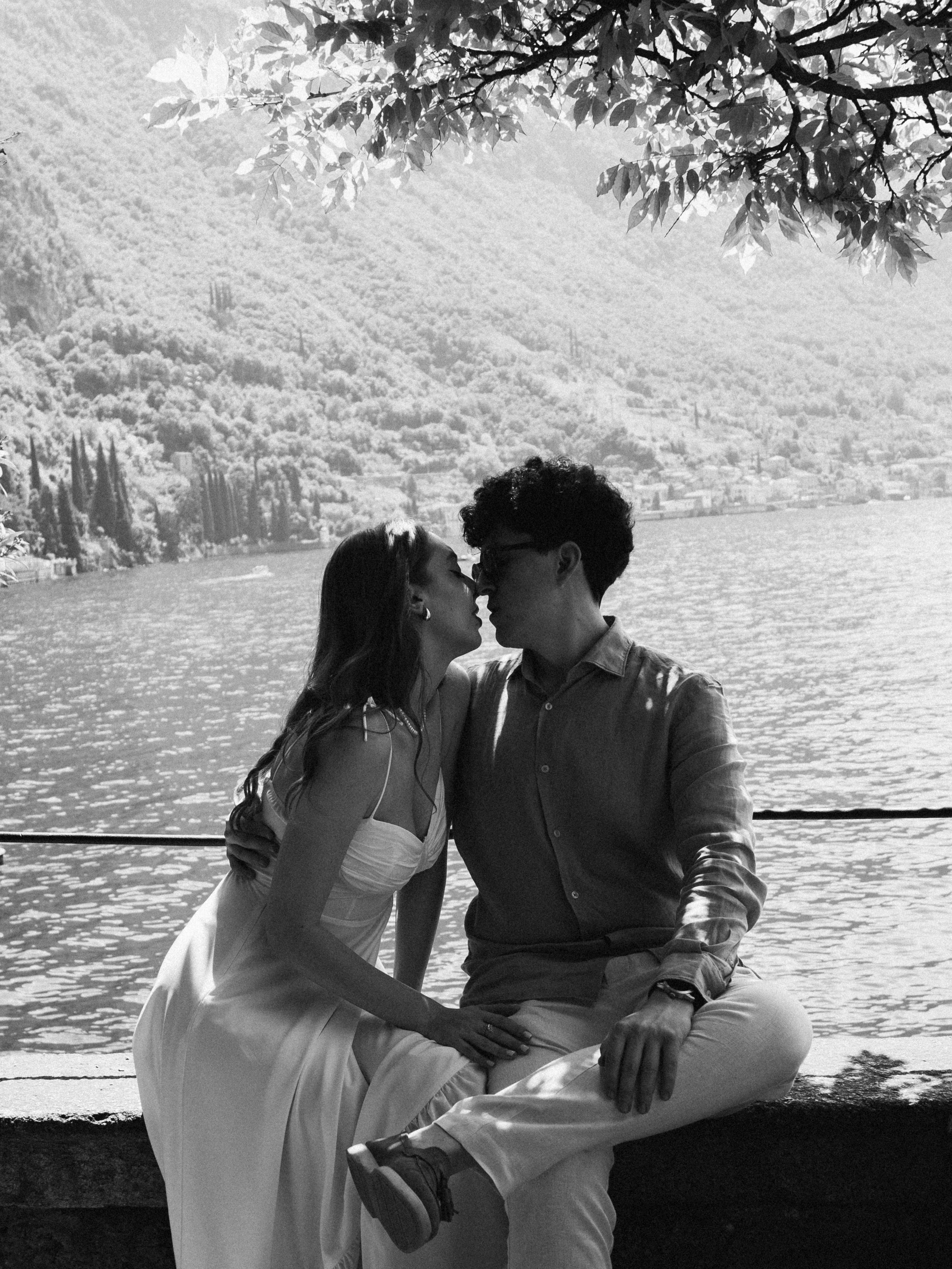 I & D — Lake Como, Italy. Art of Light Photography — Iasi, Romania & Europe