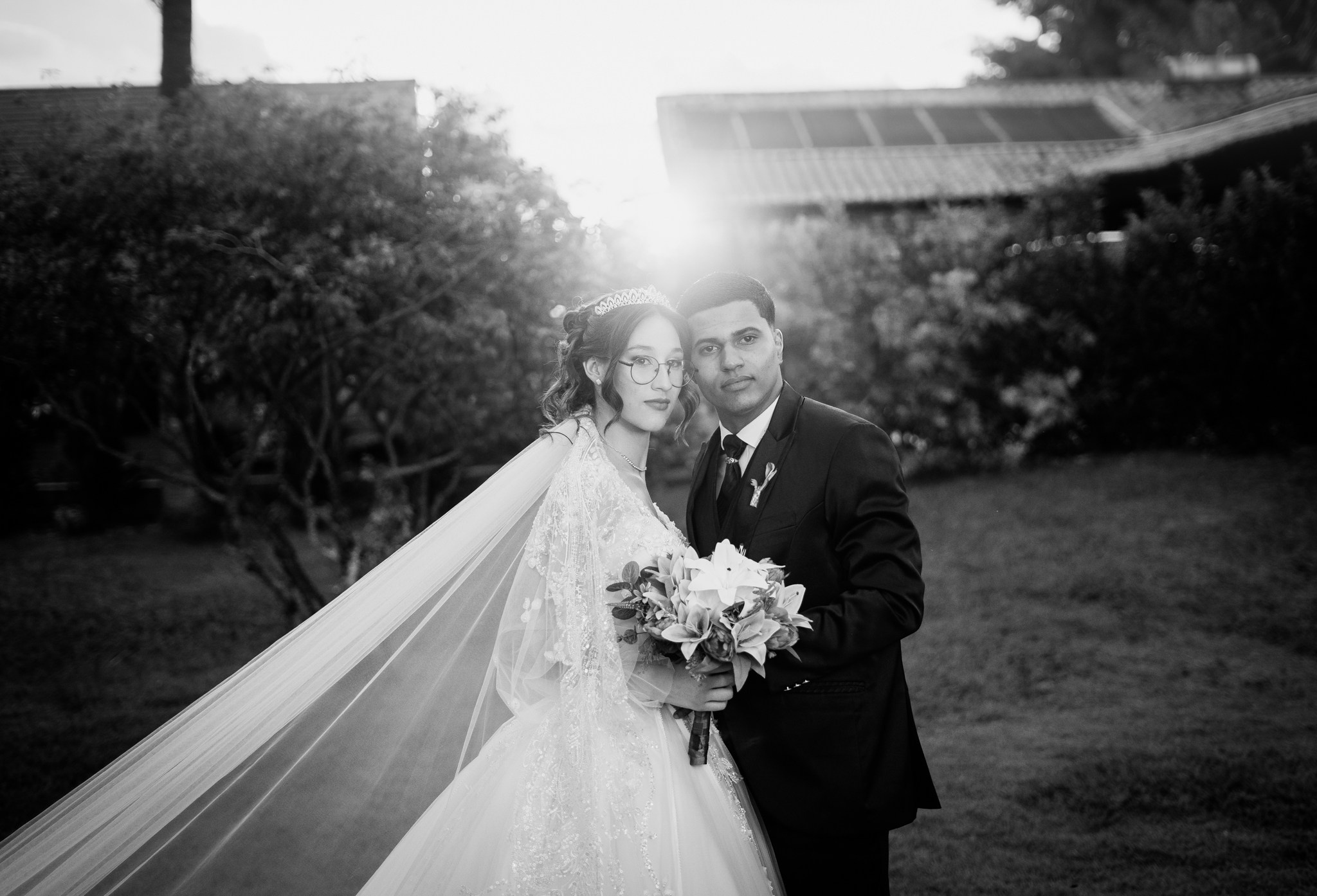 Larissa & Vinicius — Espaço Faveral / Aararaquara. Robson Colaço