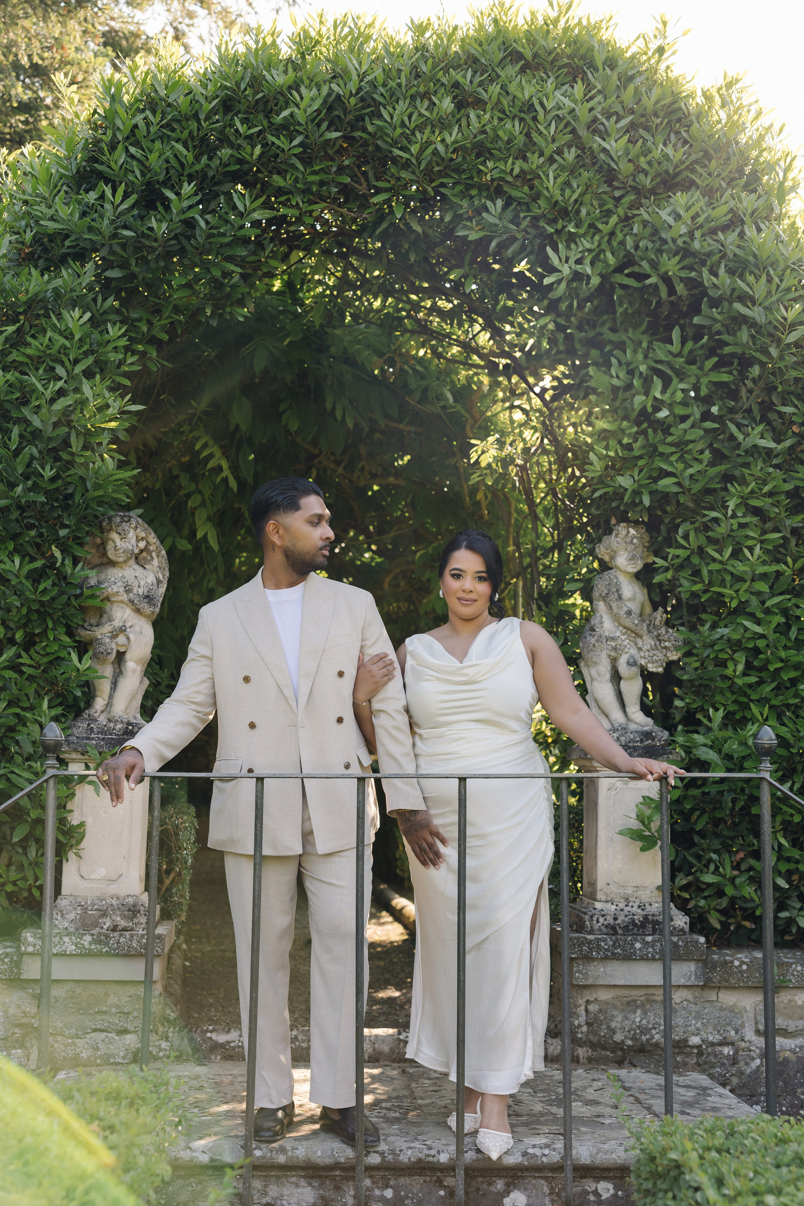 Pre-wedding in Tuscany. Wedding photographer Italy
