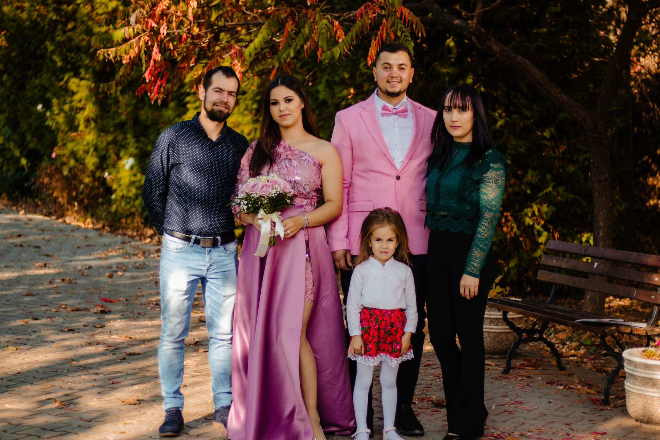 Nicoleta & Florin. Fotograf si videograf — evenimente si studio