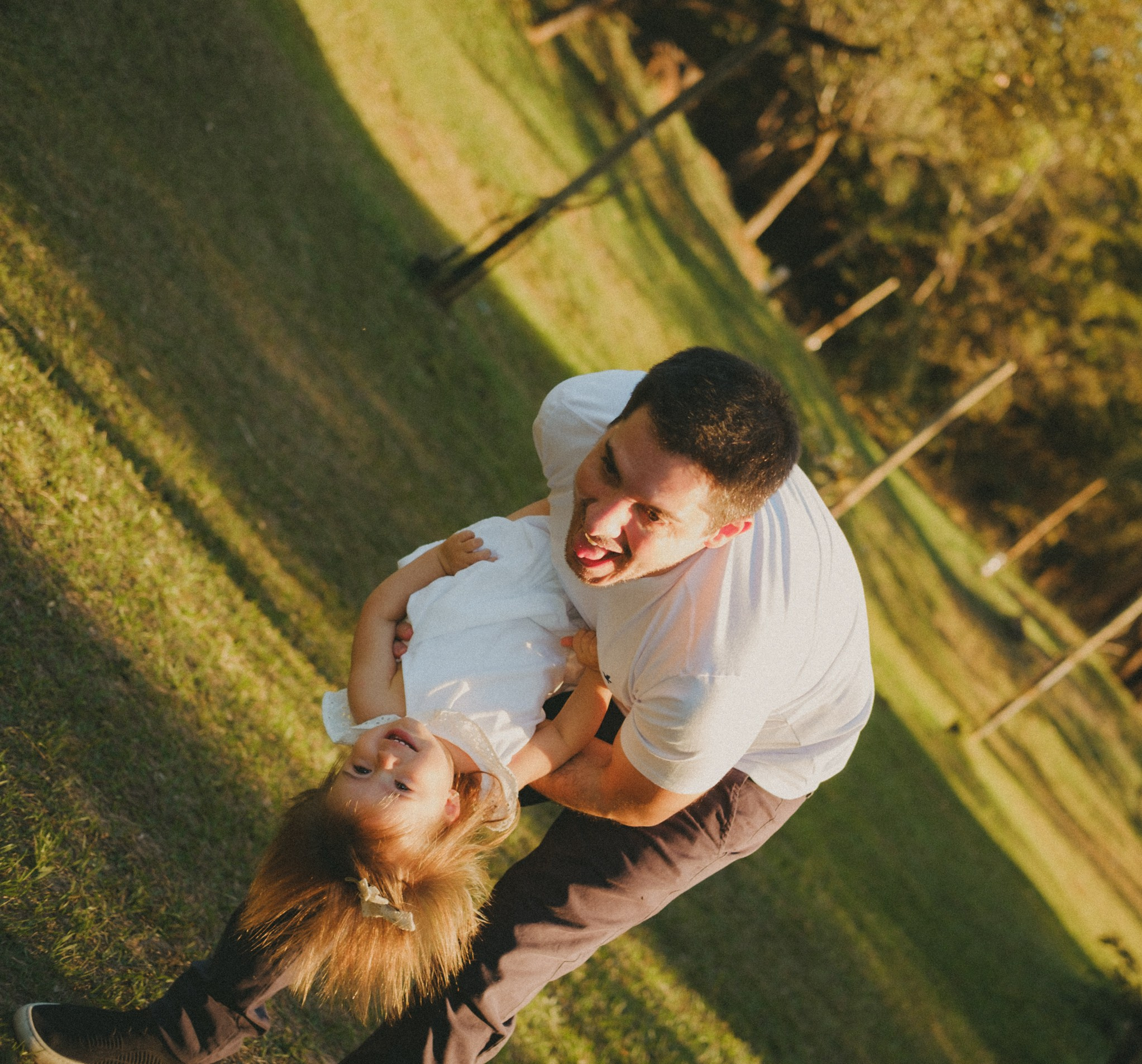 Fotografia de Família Lifestyle e Documental em BH. Fotógrafo de Casamento espontâneo em Belo Horizonte MG| Bittencourt Frames