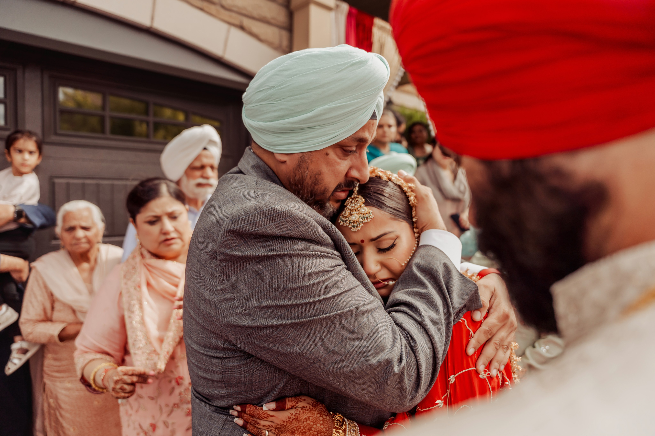 Gagan & Jasmeen. Wedding Photographer & Cinematographer studios