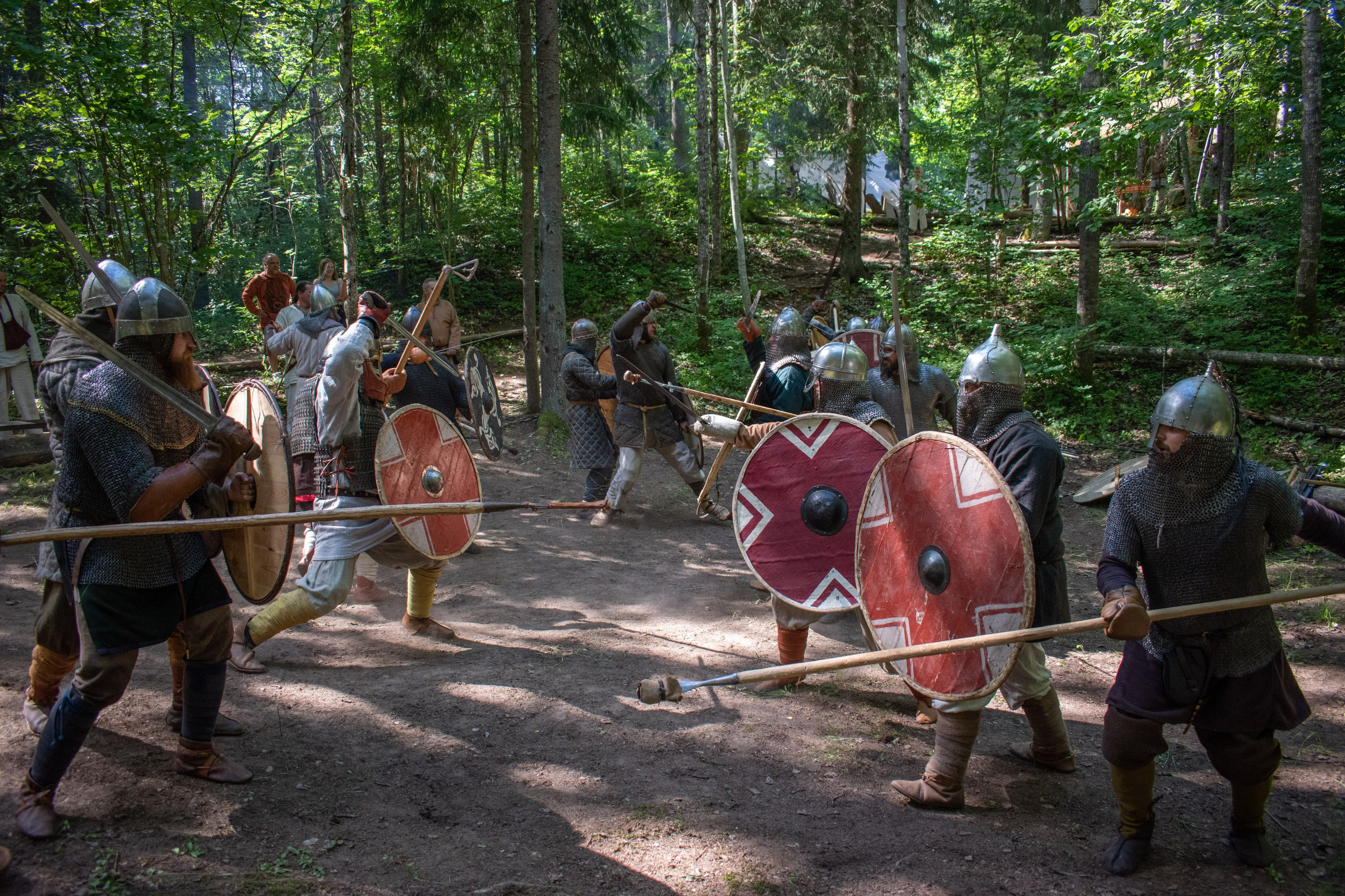 Фестиваль «Кирувере. В гостях у Медвежьей заставы» — клуб Нортман. КРиС «Нортман»