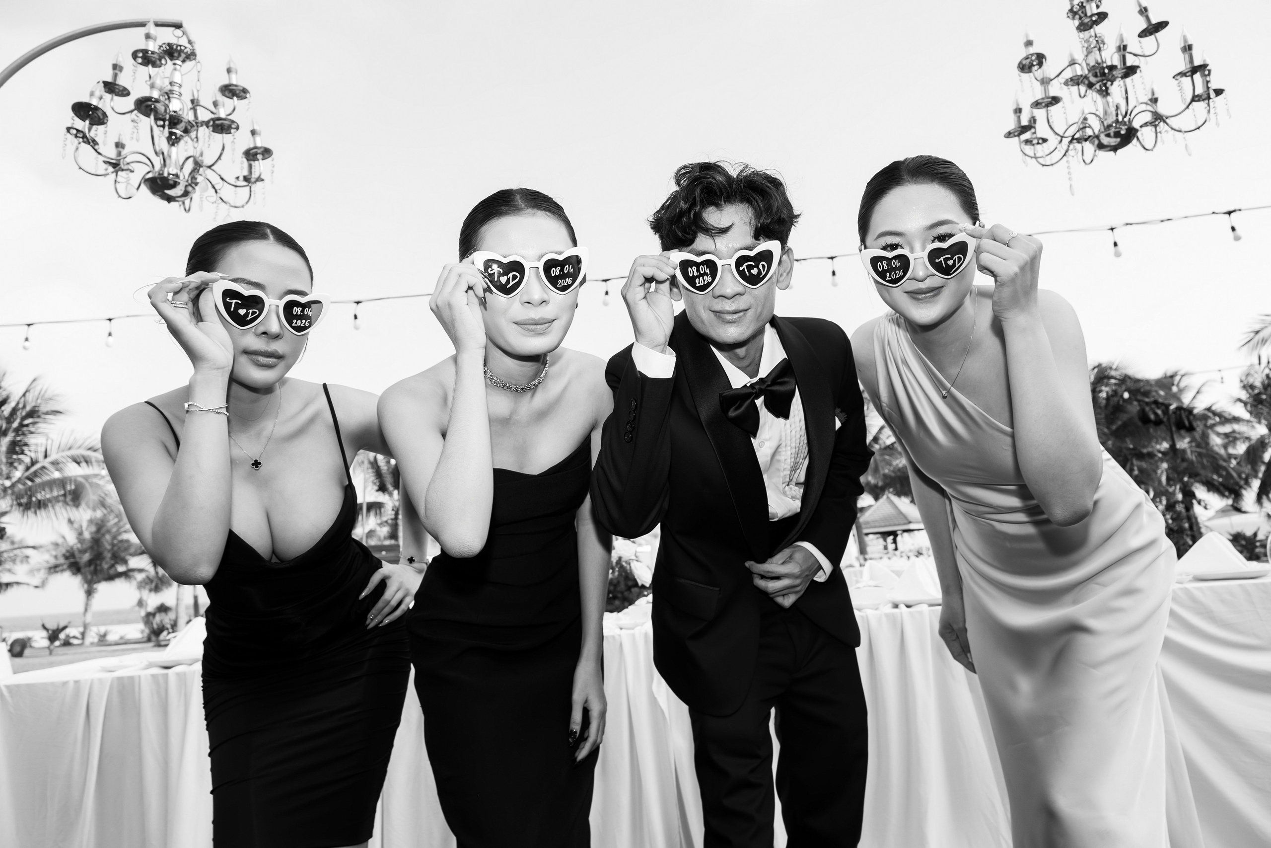 DIEU & THINH/Destination Wedding. Nhiếp ảnh gia đám cưới hàng đầu tại Thành Phố Hồ Chí Minh