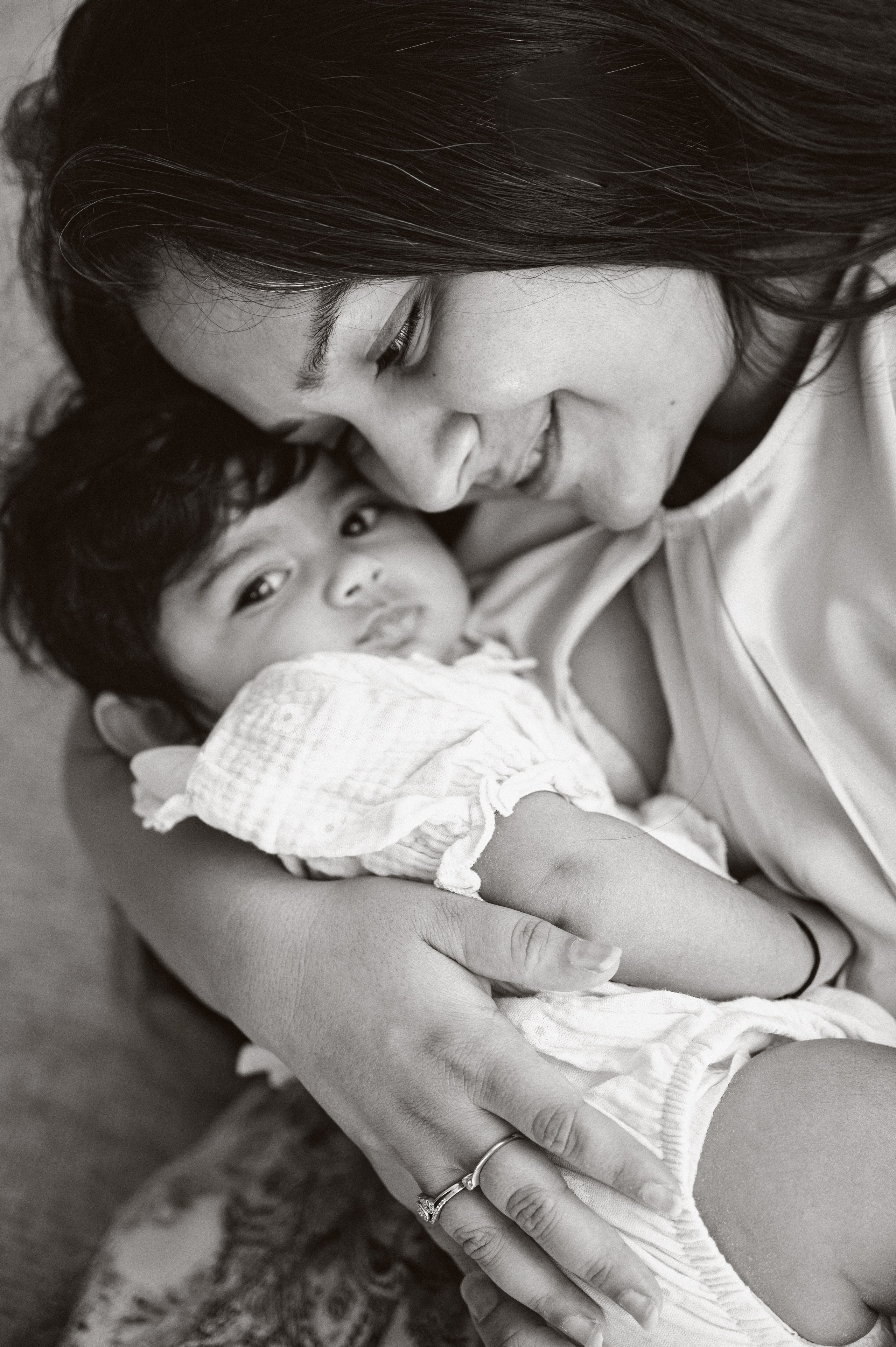 Lifestyle. In-home newborn photography Raleigh & area Katya Kulikova