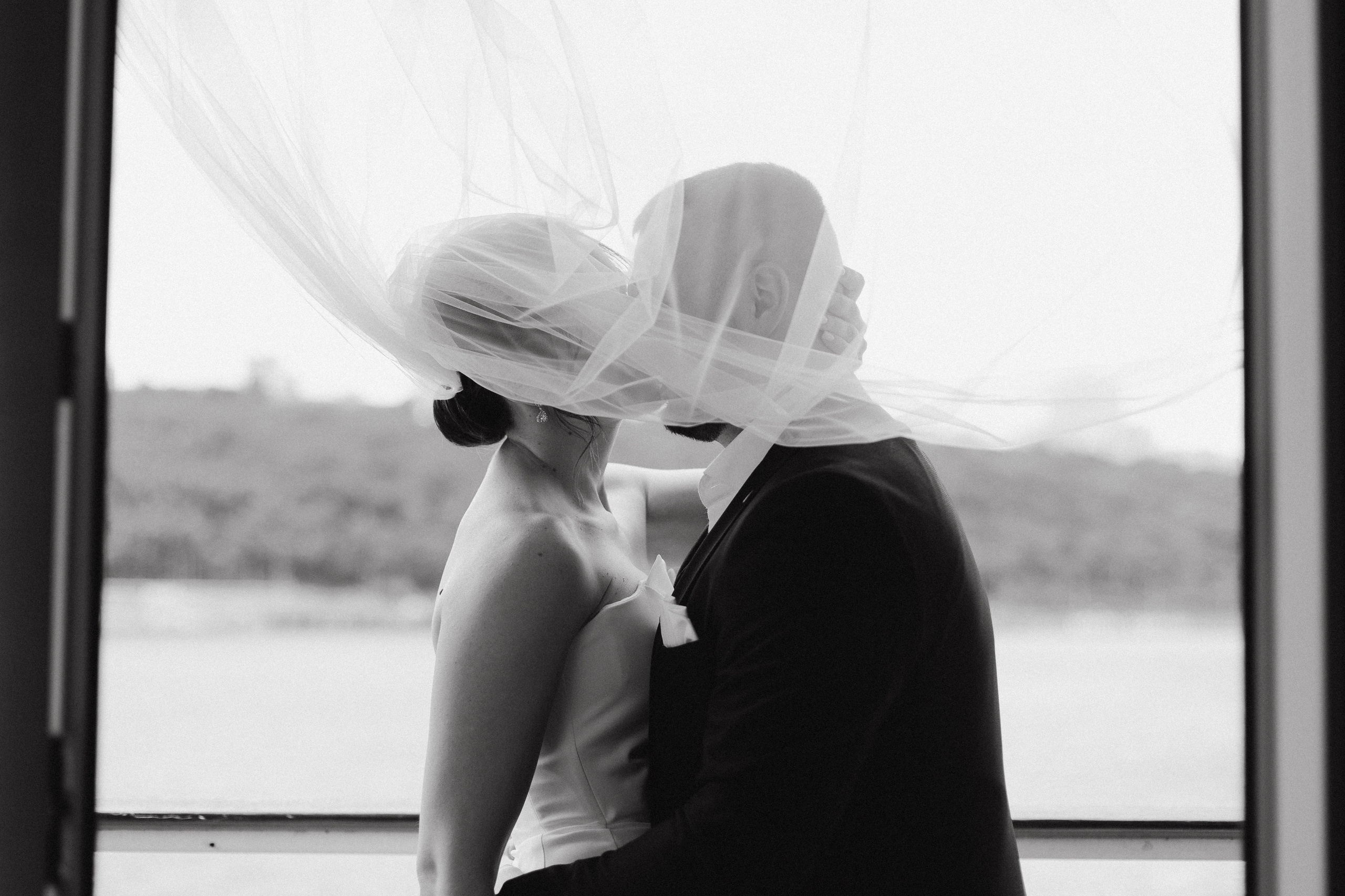 White Wedding. Wedding and Family Photograph