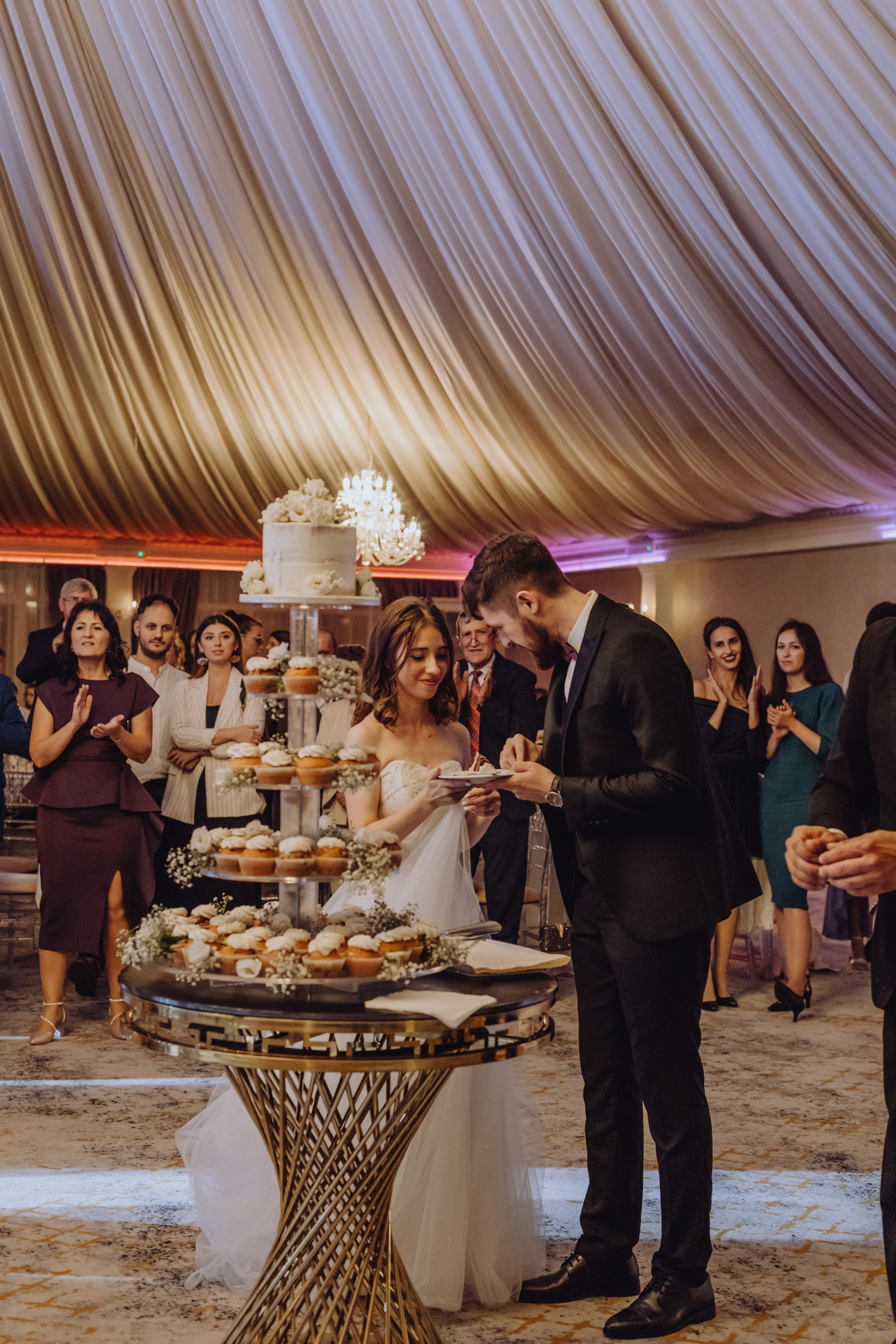 Dănuț & Iulia. Wedding & couple photographer from Romania Rut Vetan