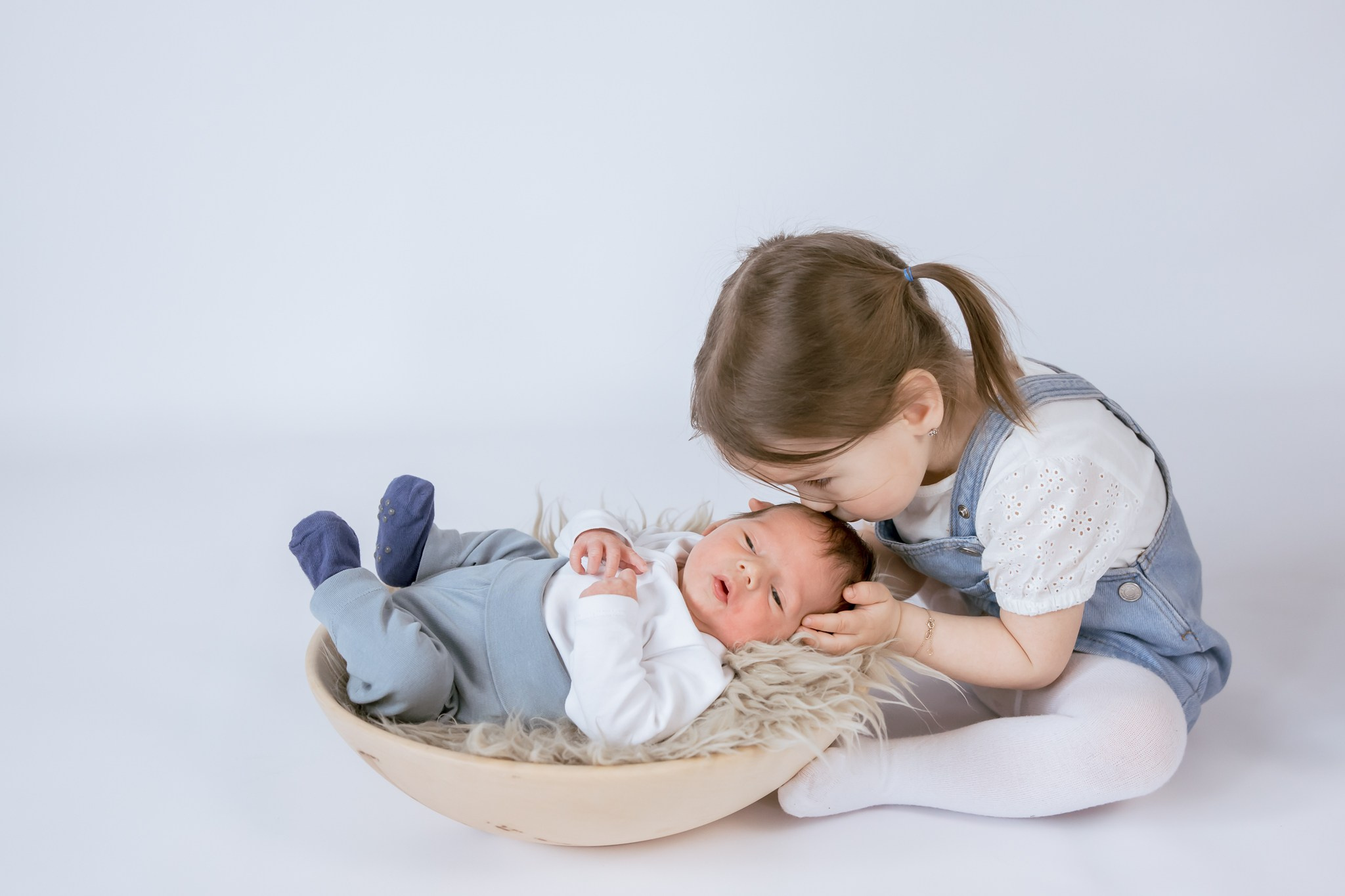 Ședințe foto de familie. Portré 📸 Photographer | Newborn photos • Maternity photos • Engagements • Weddings • Events • Portraits • Families • Birthdays • Parties