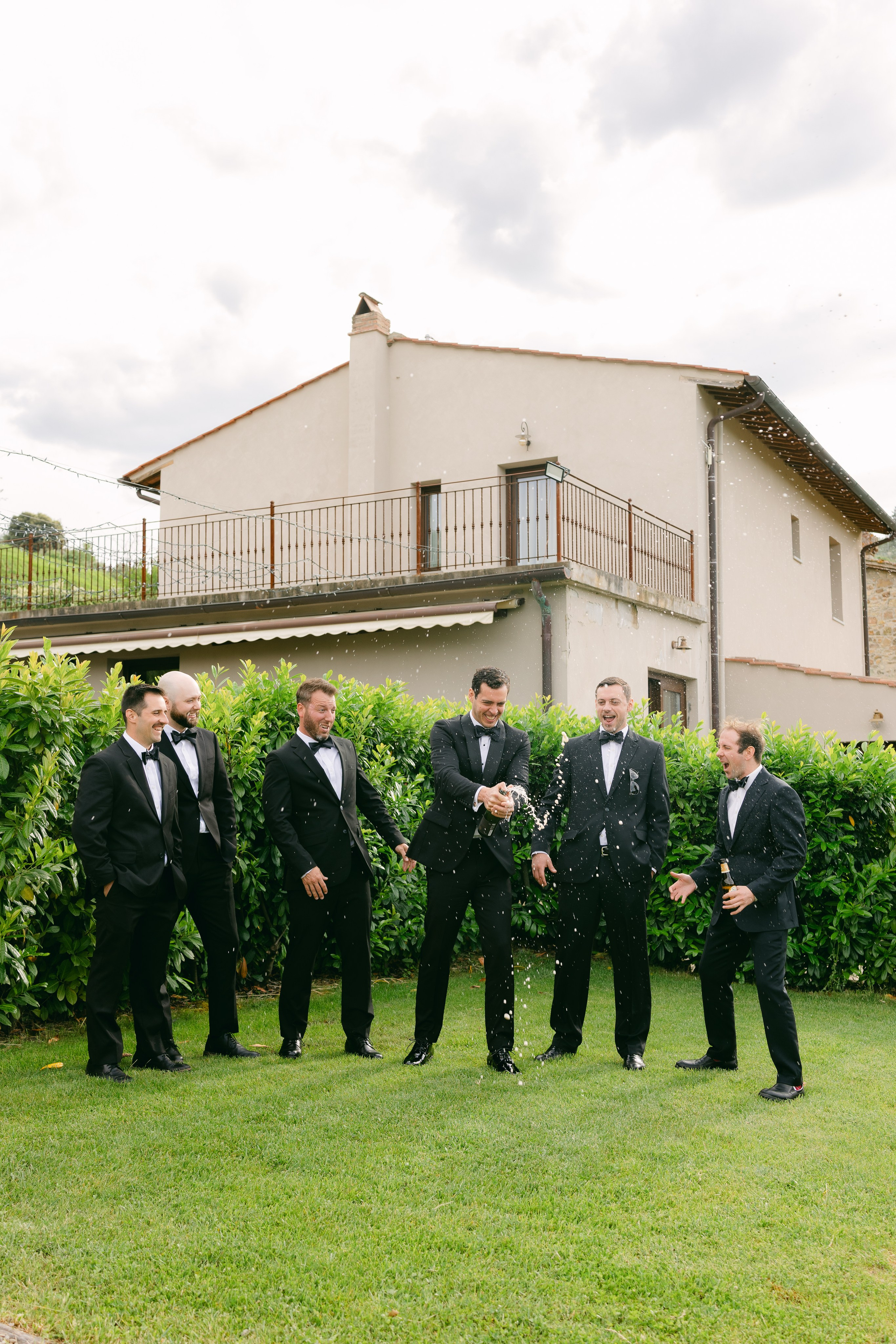 Sara Luca | Digital+Film wedding Photographer | Italy and Europe