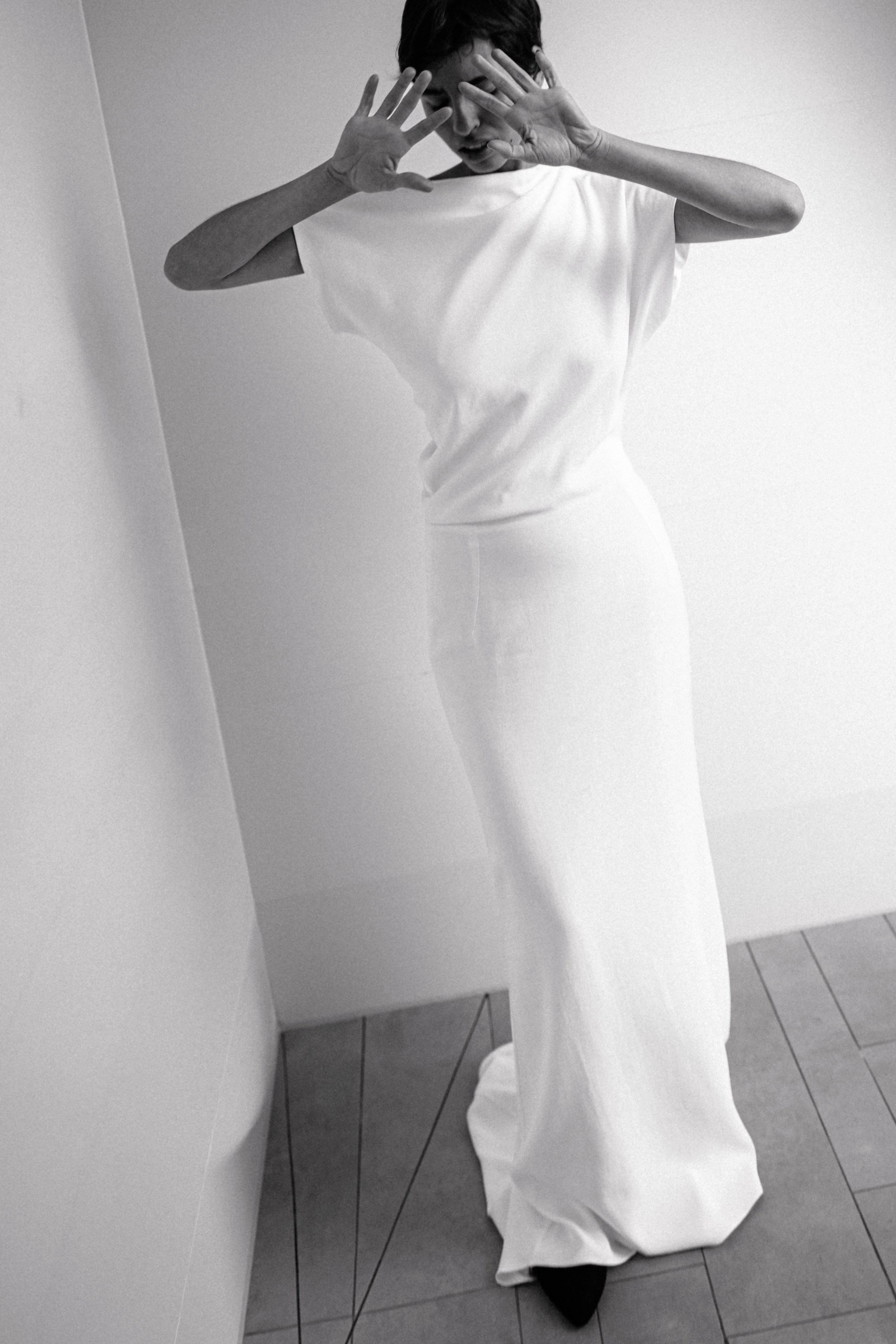 Rolling in Roses. Timeless Wedding & Events Photography. Based in London, working across Europe