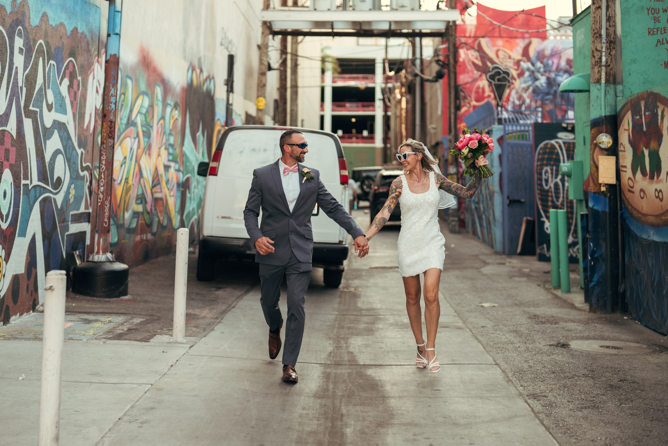 Cathy&Aaron. Wedding & elopement photographer Viktoriya Kravtsov. Las Vegas