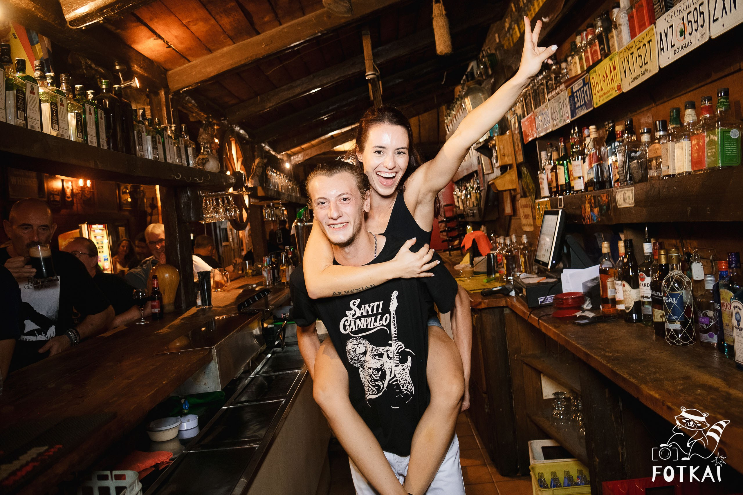 Santi Campillo en El Paso Rock Bar Torrevieja: Reportaje fotográfico 30.08.25 | FOTKAI