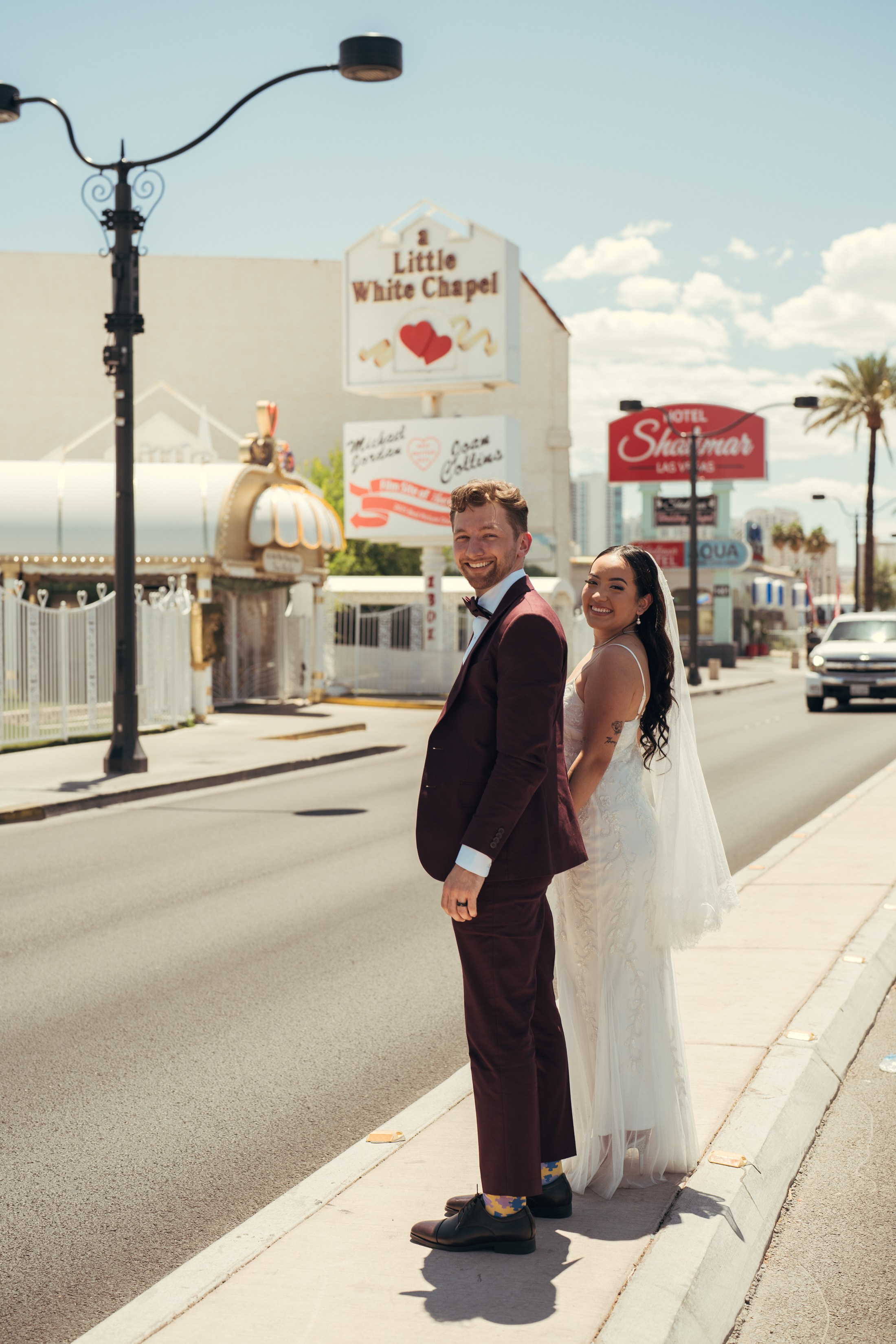 Justin&Sheyla. Wedding & elopement photographer Viktoriya Kravtsov. Las Vegas
