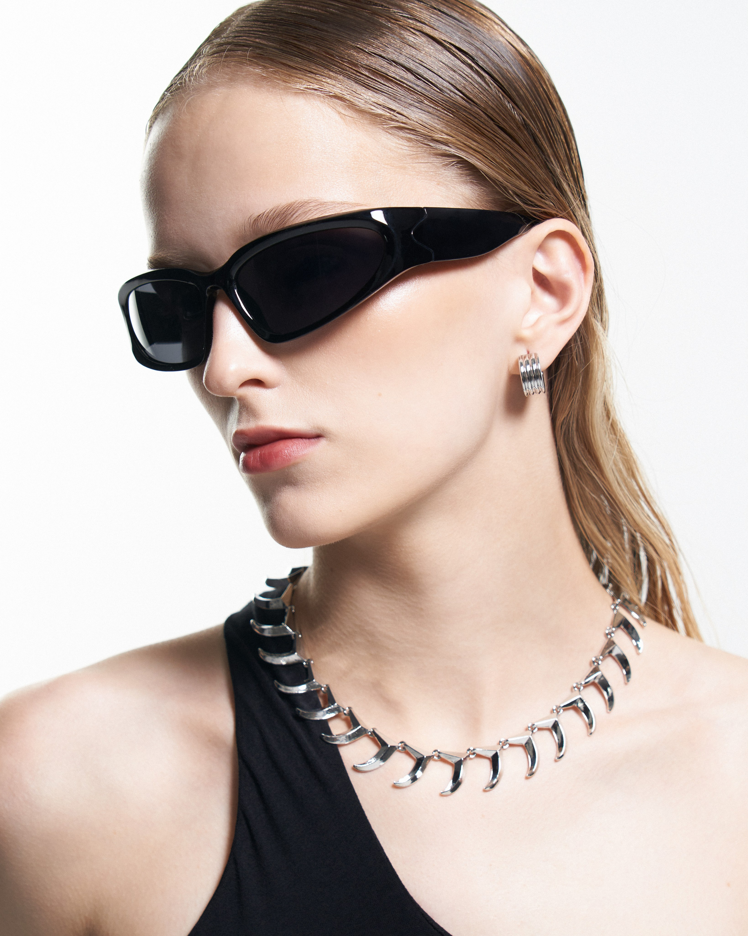 Publication EYEREPUBLIC. Stylist