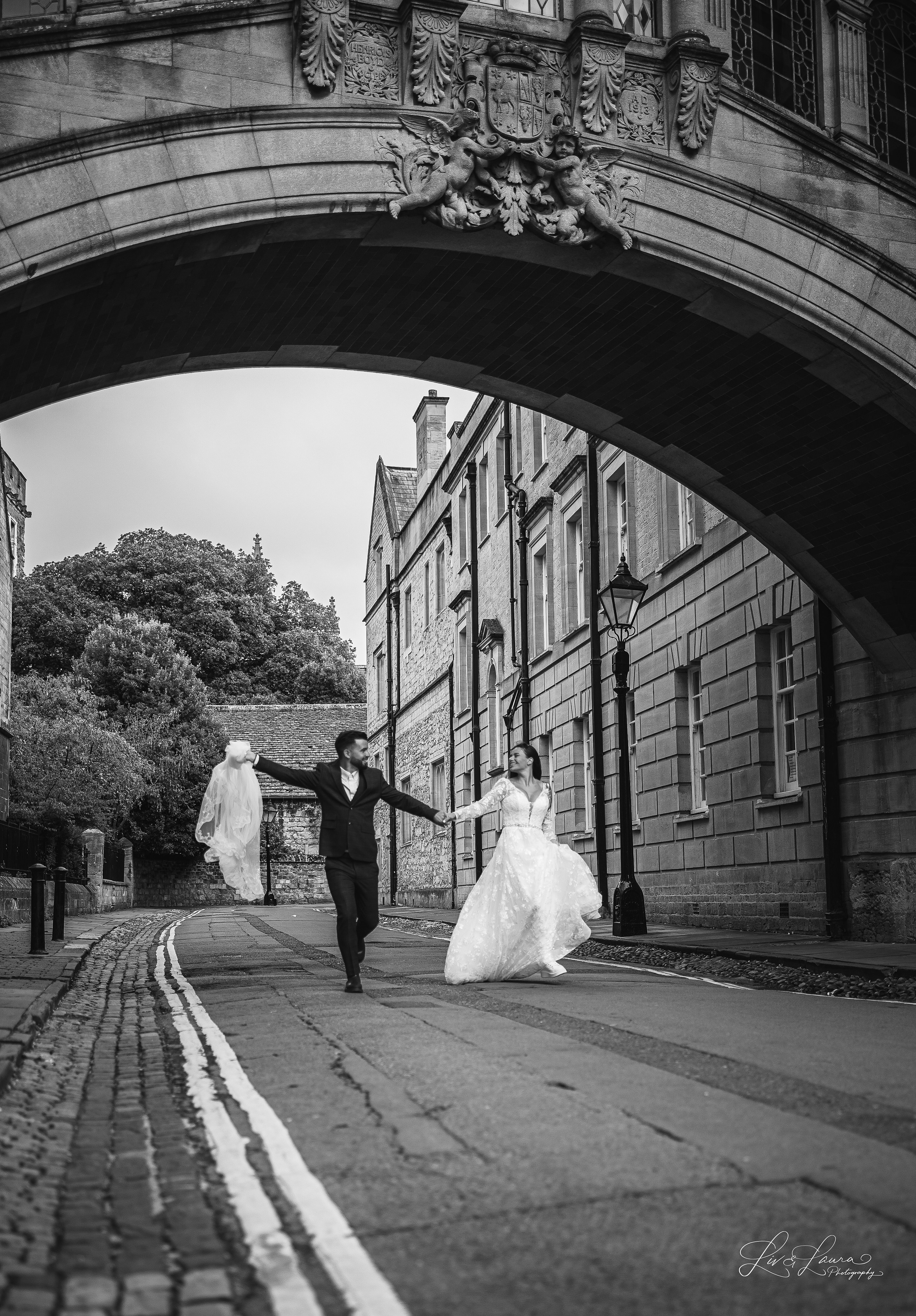 Oxford. Wedding and boudoir photography by Liv and Laura