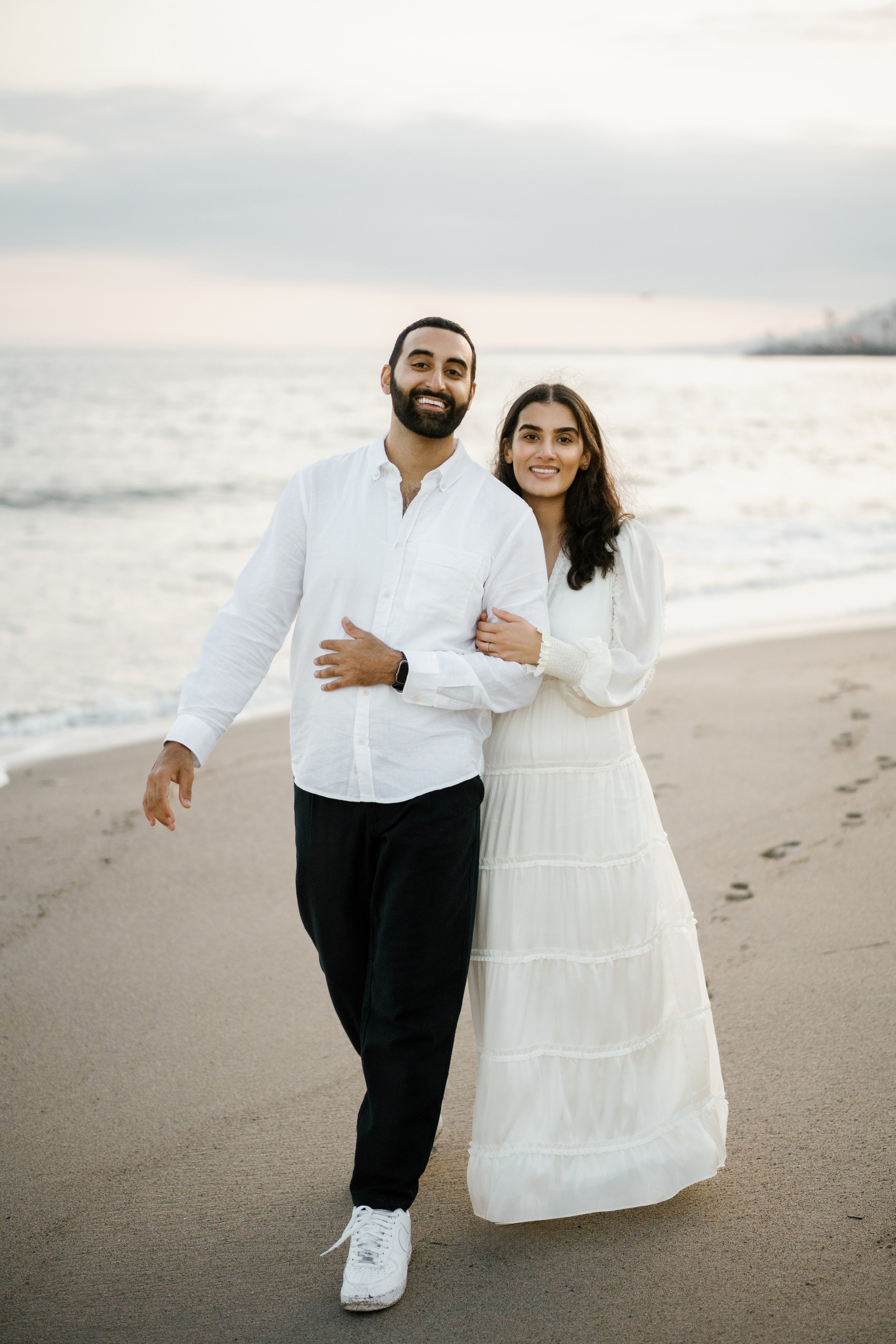 Santa Monica Sunset Engagement Photoshoot. Wedding Photography & Videography Team in California, Los Angeles, San Francisco, San Diego and Travel