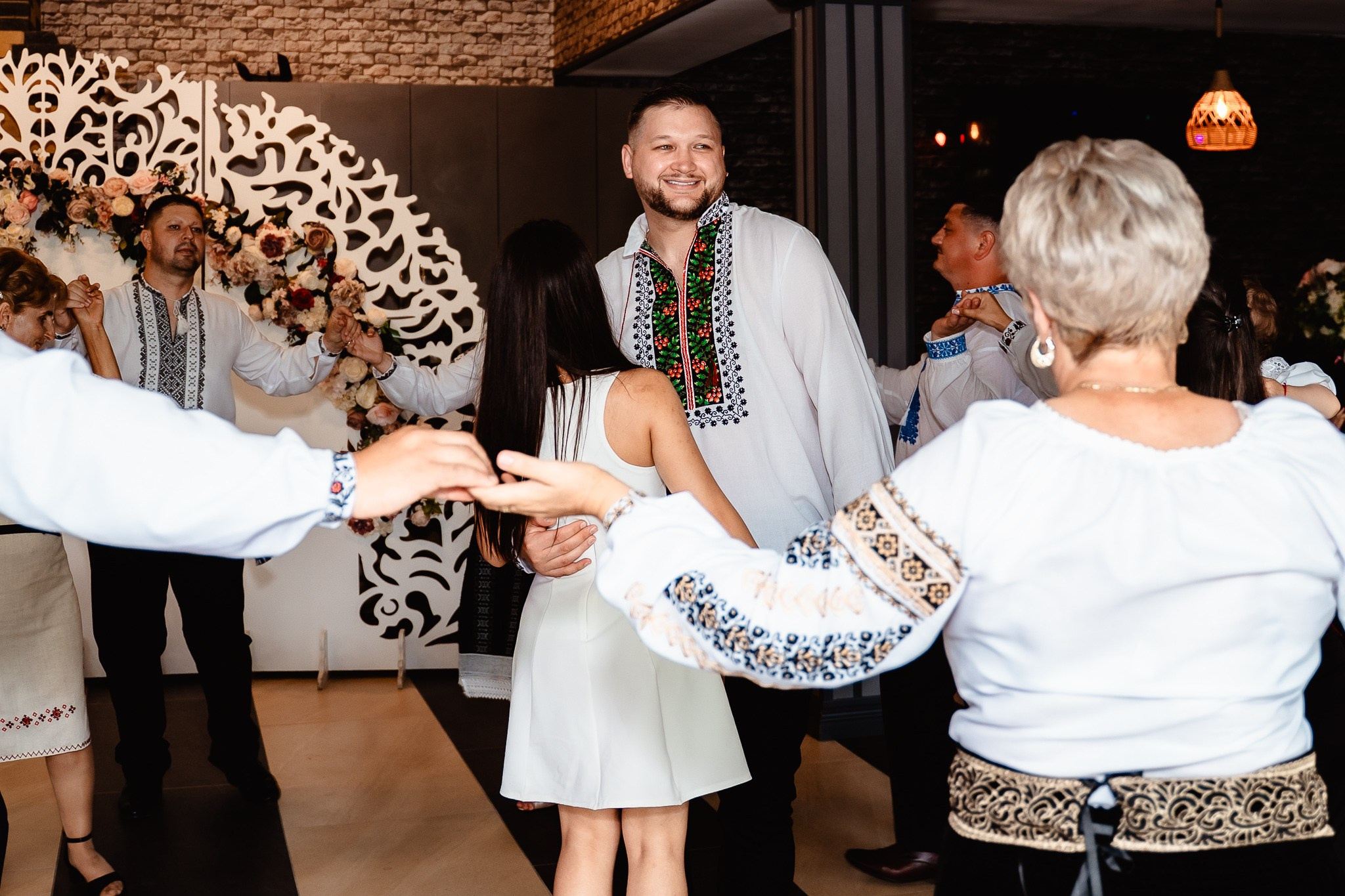 Elena și Mădălin. Mădălina & Florin | Fotograf & Videograf de Nuntă