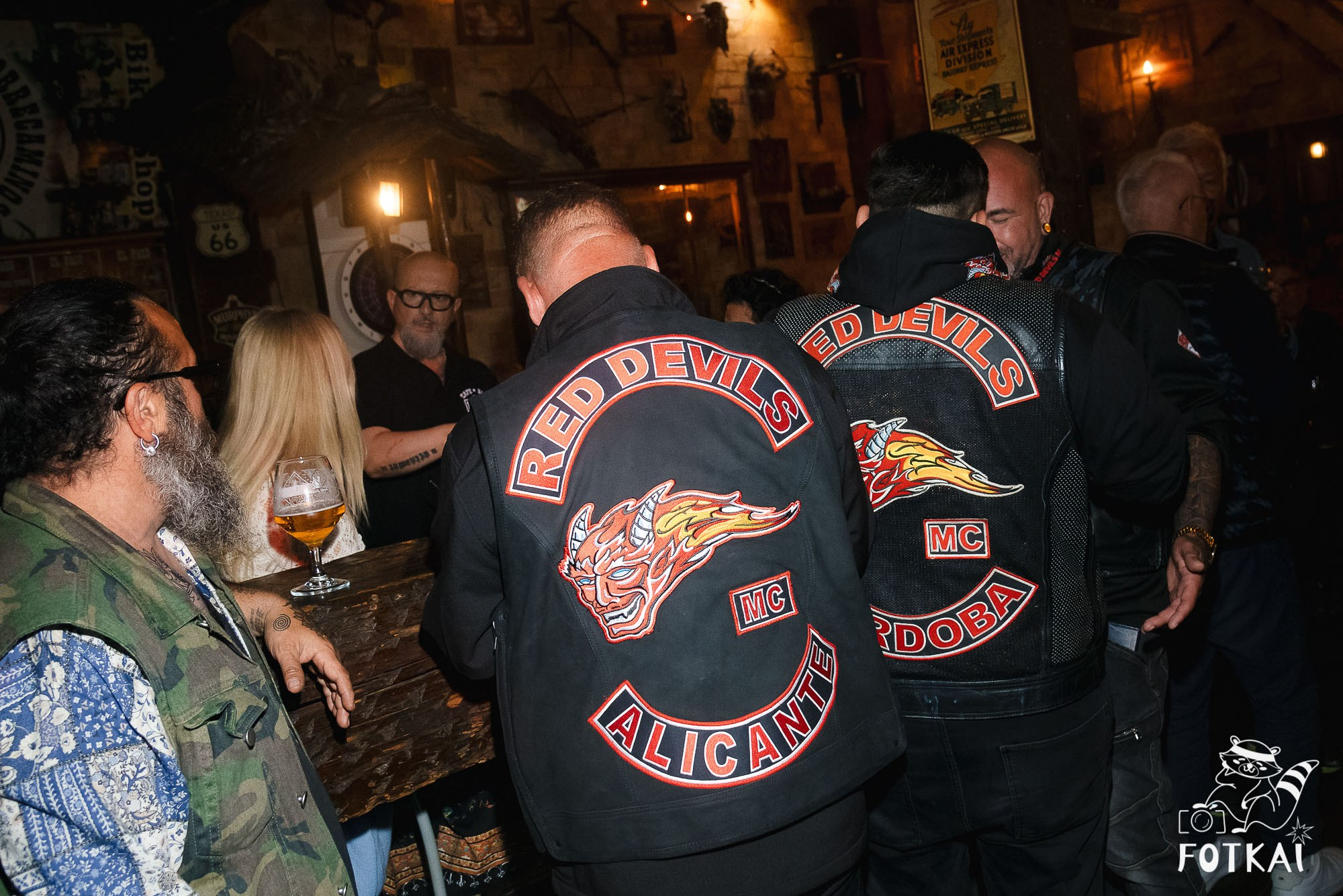 Stones of the Coast, tributo a The Rolling Stones — Fotos del concierto en Torrevieja, 2026 | FOTKAI