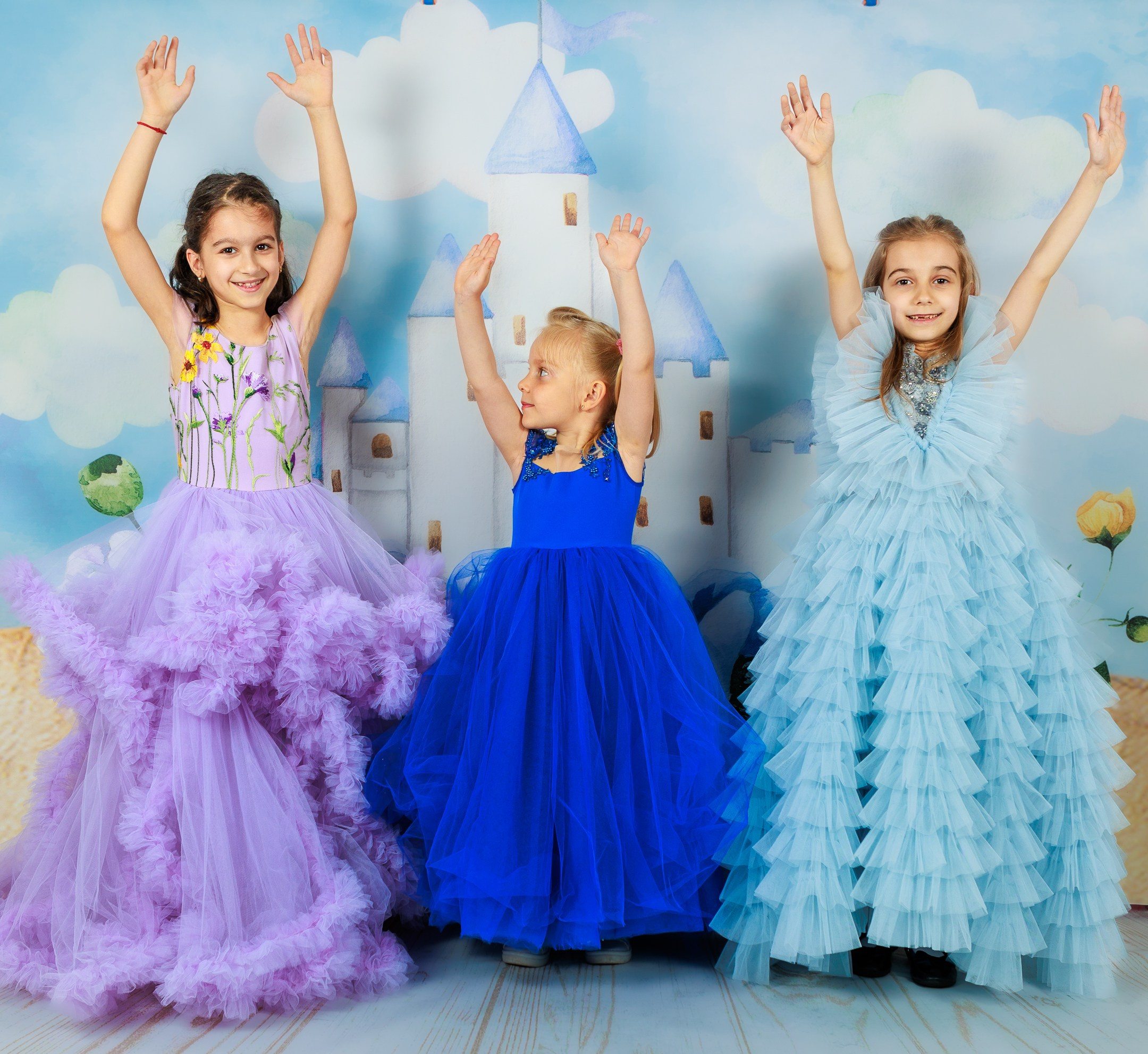 Prietenie. FotoACTIV.ro - Imaginea ta contează