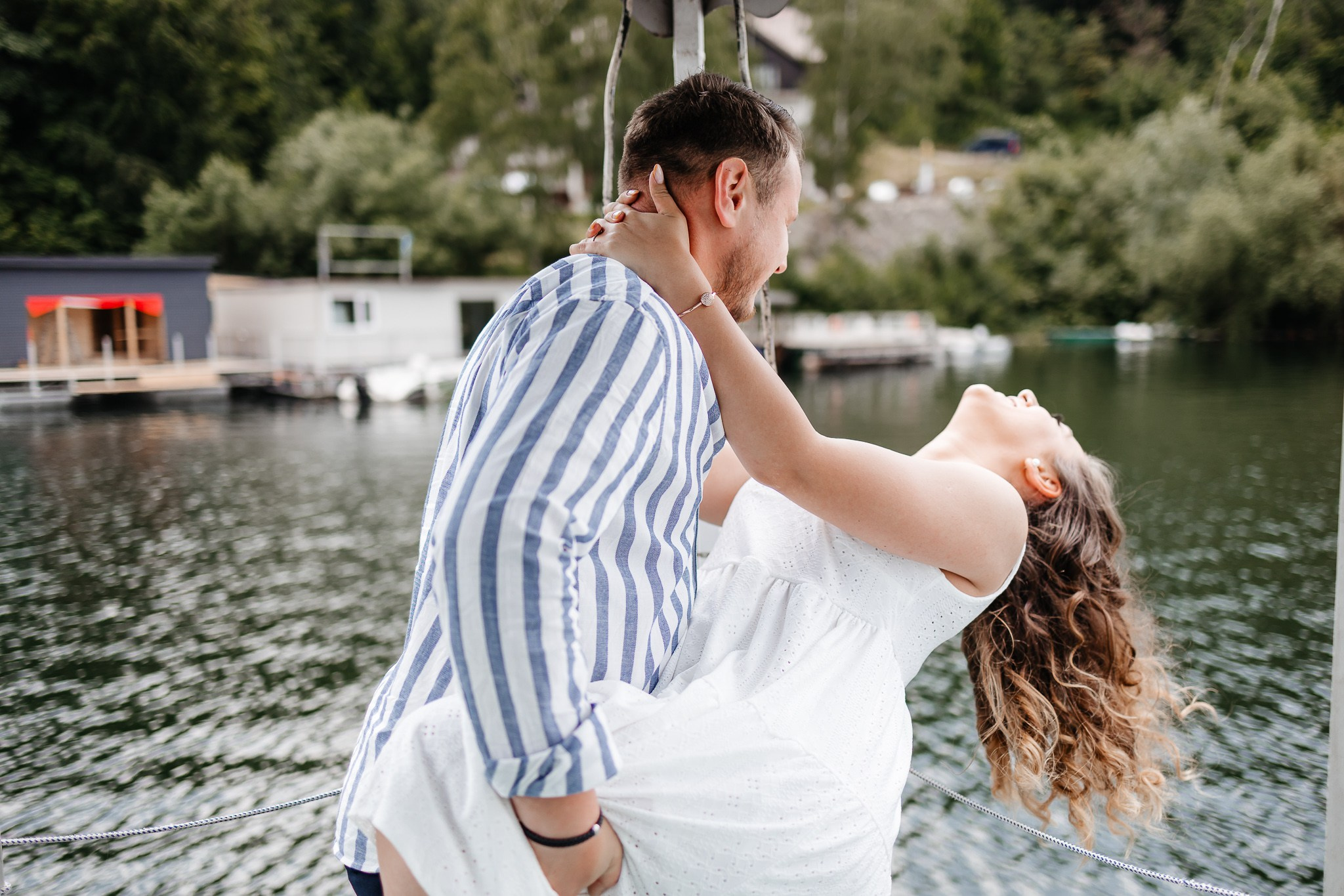 Spre viitor. FotoACTIV.ro - Imaginea ta contează