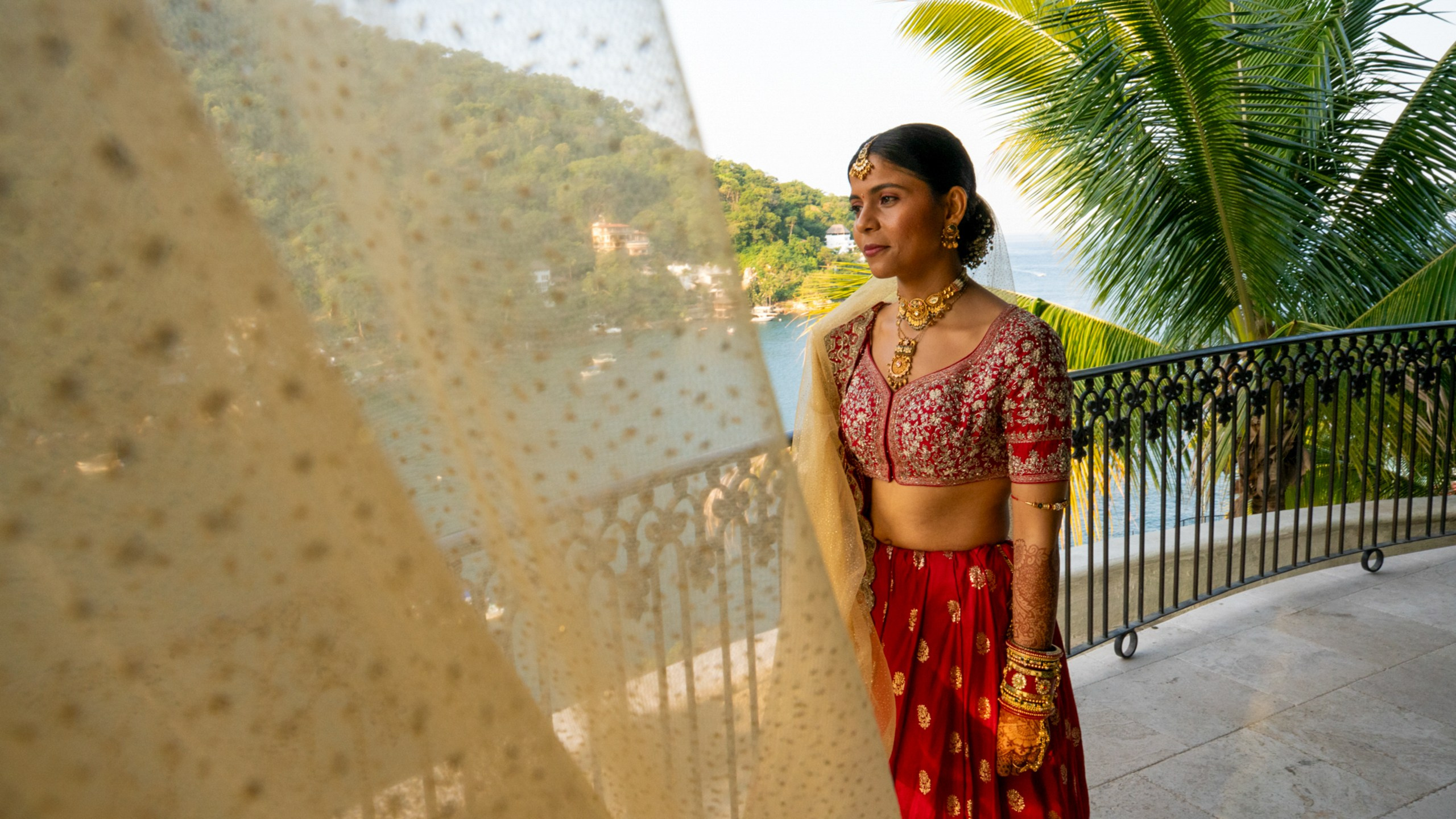 Rachi & Arjun. Elopement & Lifestyle Wedding Photographer