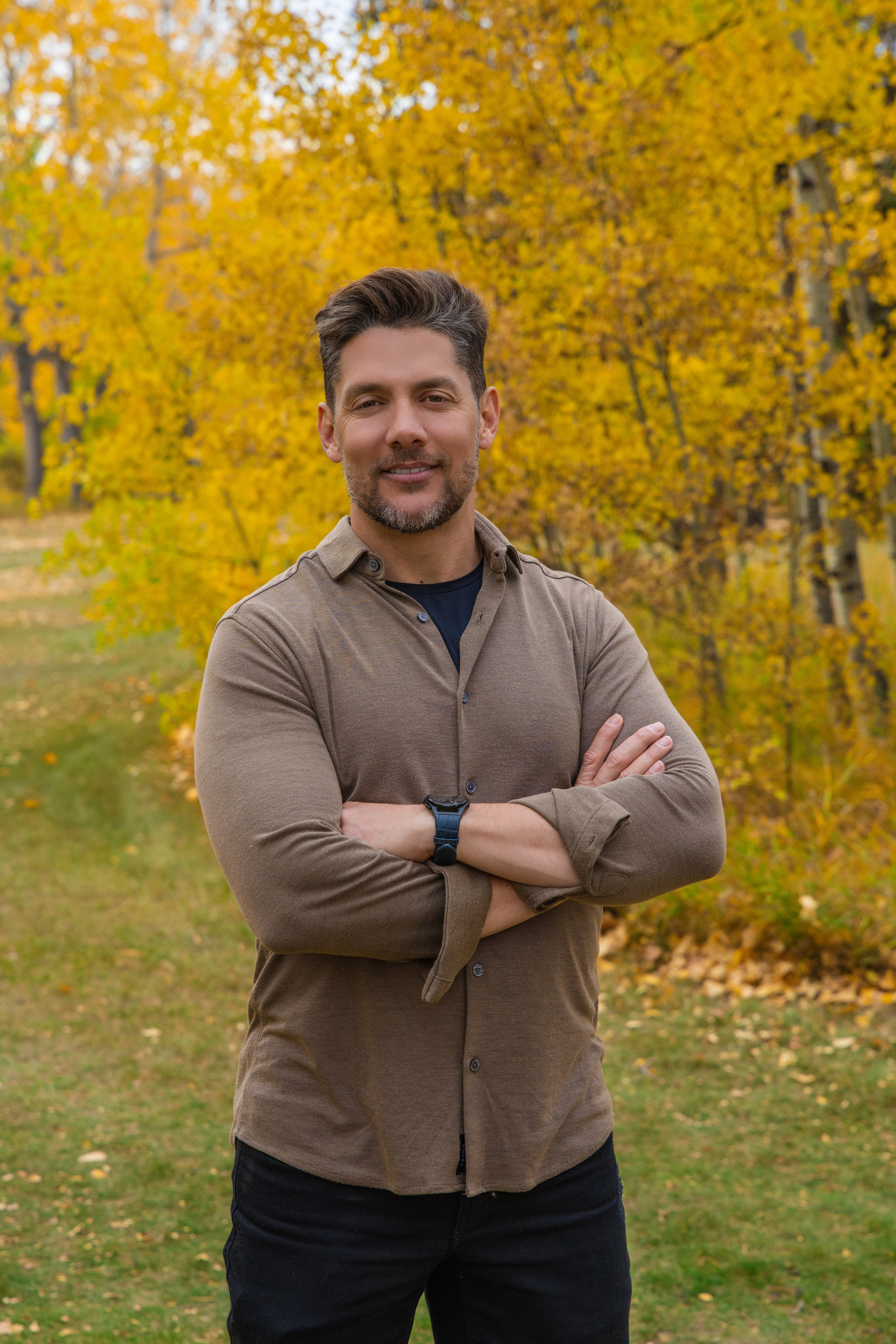 Ariana’s Family. Carlos Lima Photography — Photographer in Calgary