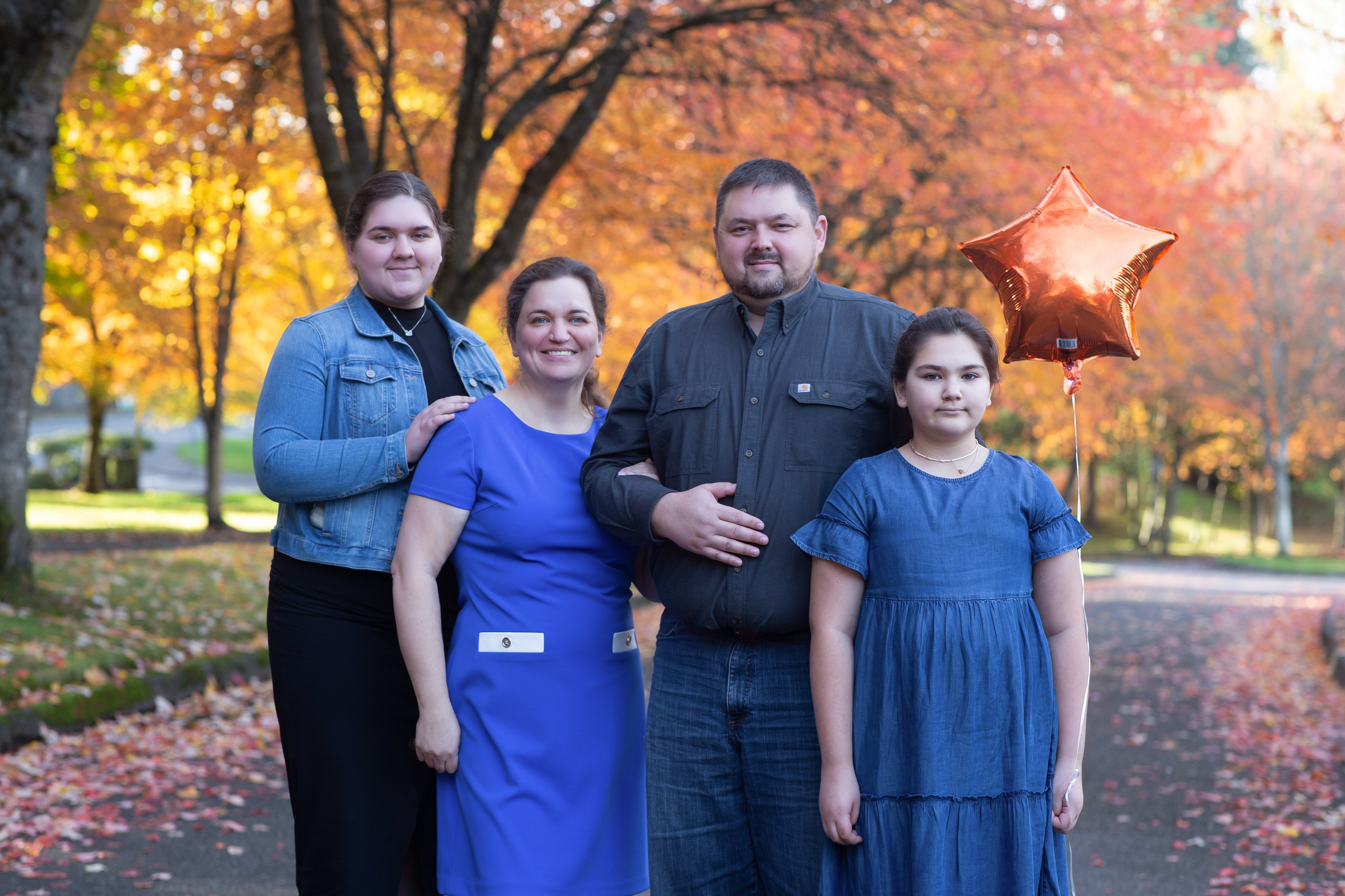 Fall. YuAnna studio. Family & Kids Photographer in Seattle area, located in