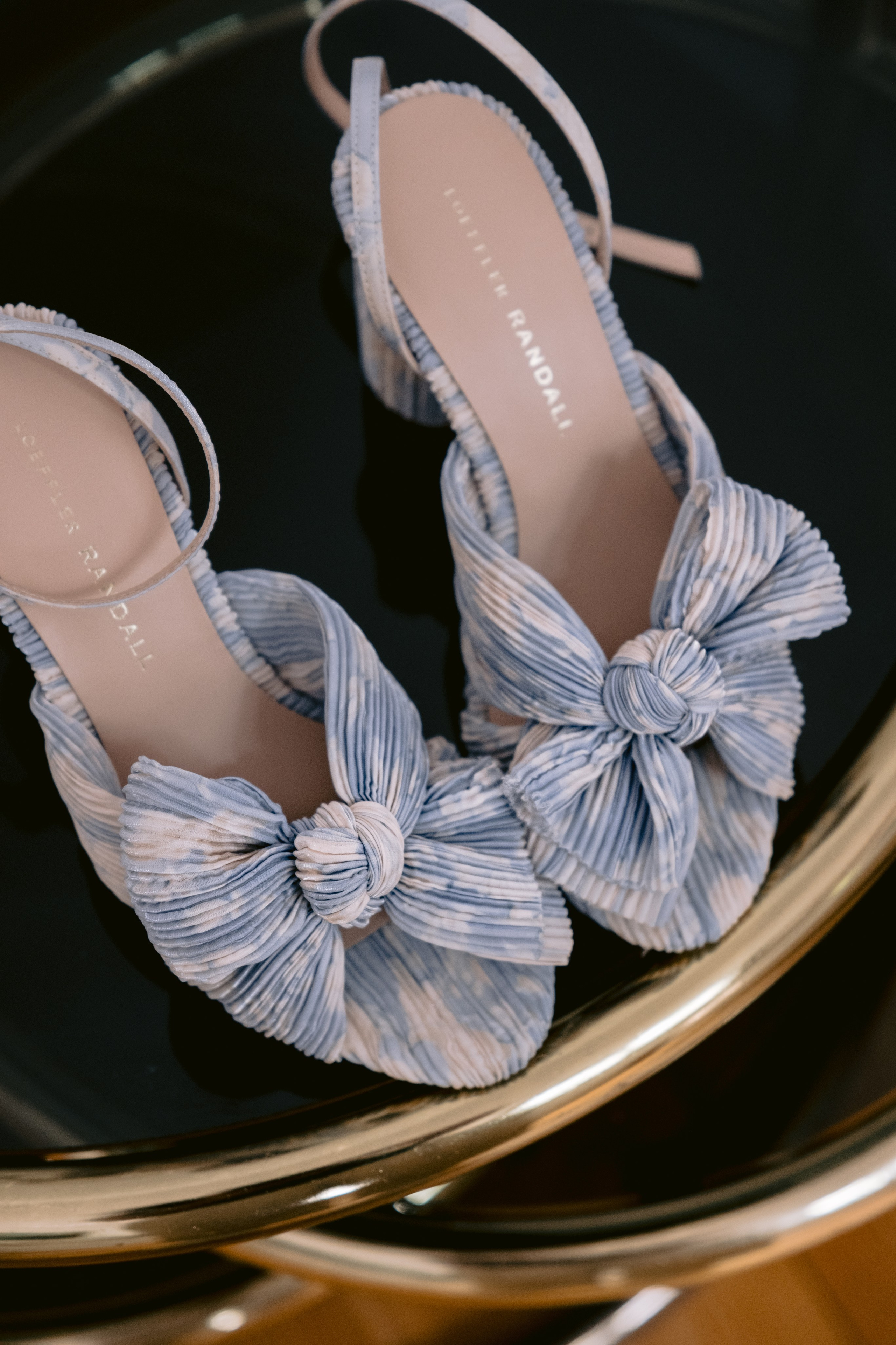 Artjom and Alex. Wedding photography — EMU Photos