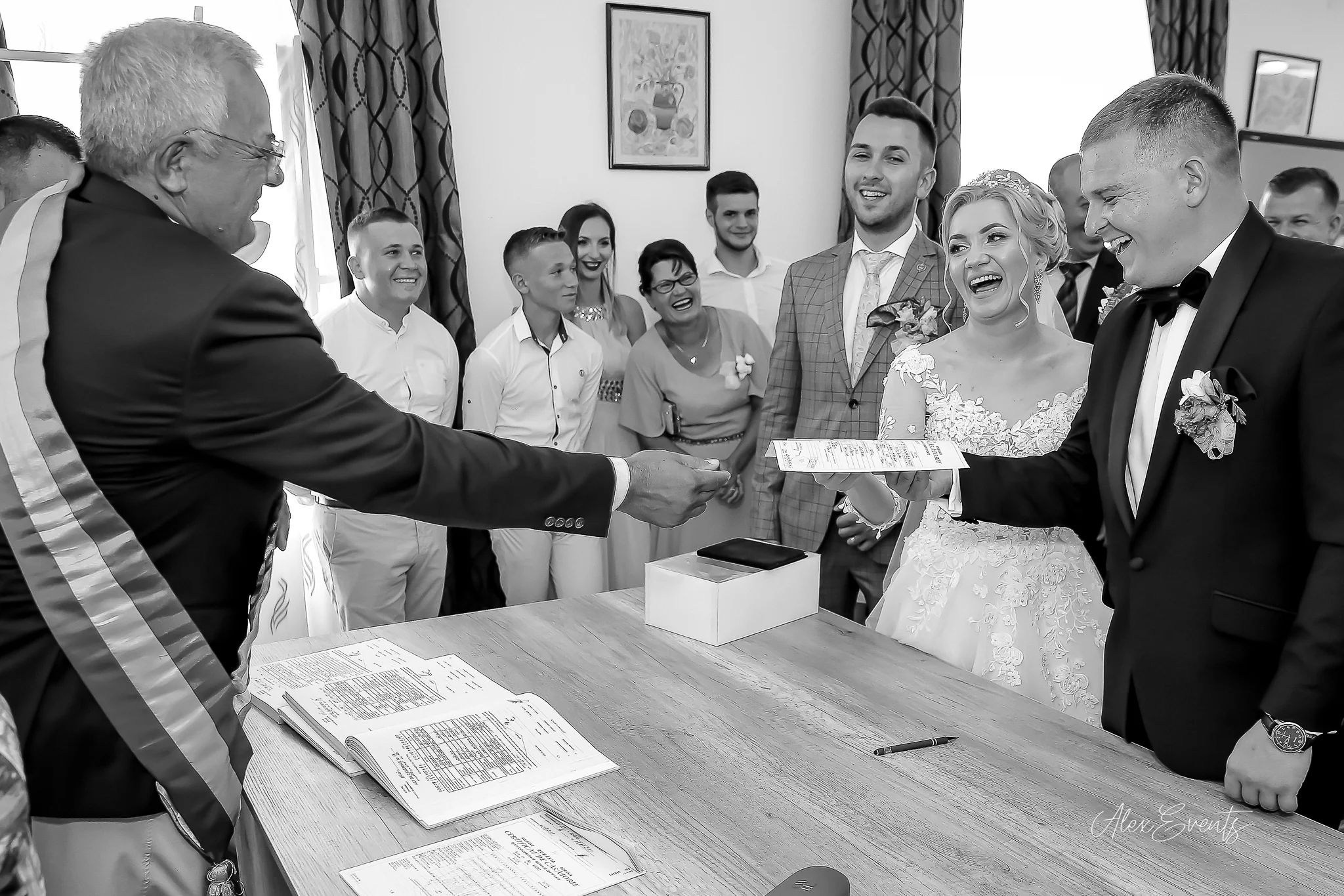 Bogdan si Liliana - Nunta Romania. Alex Events Photographer / Videographer in Denmark Horsens, Vejle, Odense, Aarhus. Wedding, Baptism, Photo Studio