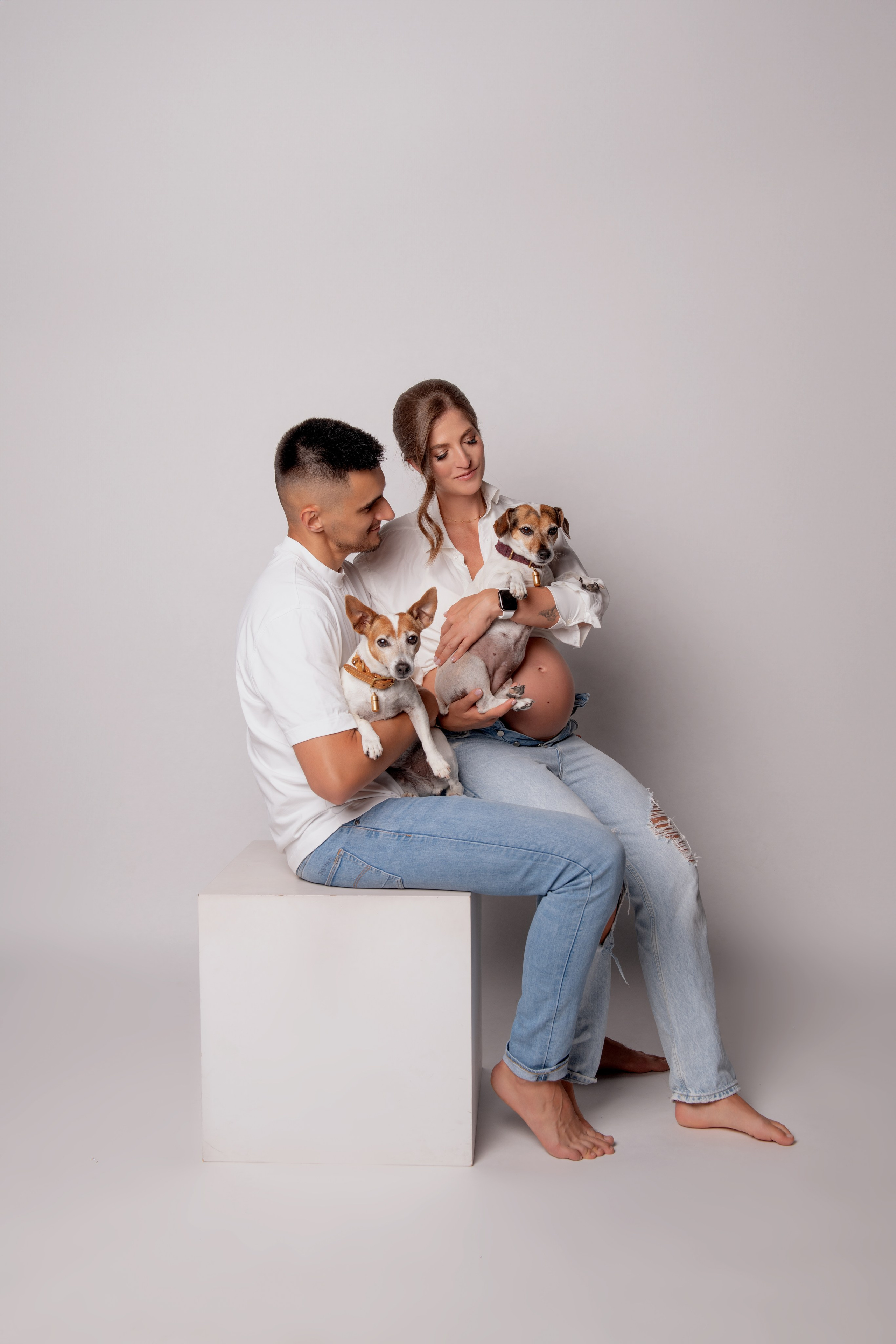 Barbora & Artiom. Maternity photoshoot. Professional photographer in Prague Anastasia Haritonova