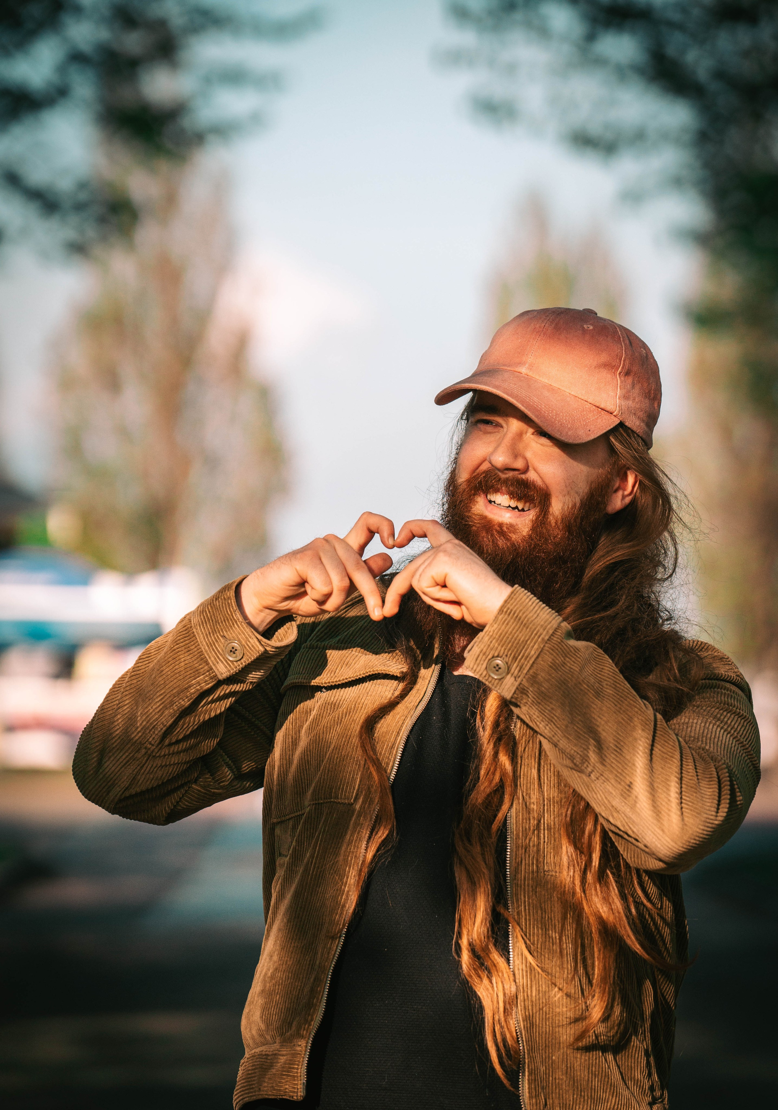 Hääkuvaus Kuopiossa Valmistujaiskuvaus  Ristiäiskuvaus Valokuvaaja. VEKE MEDIA