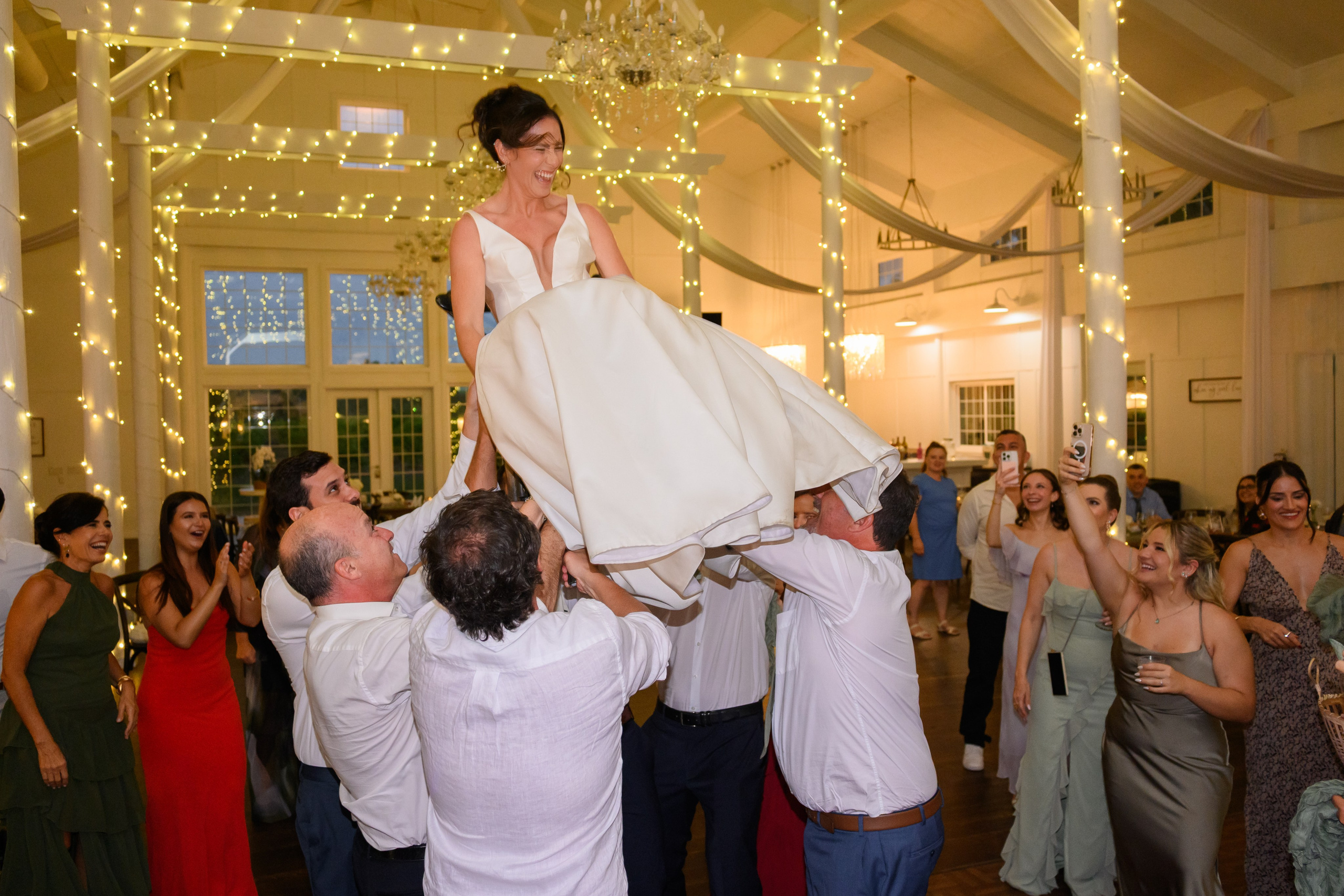 G + F. Wedding photographer in Orlando, Boston & New York Anderson Marques