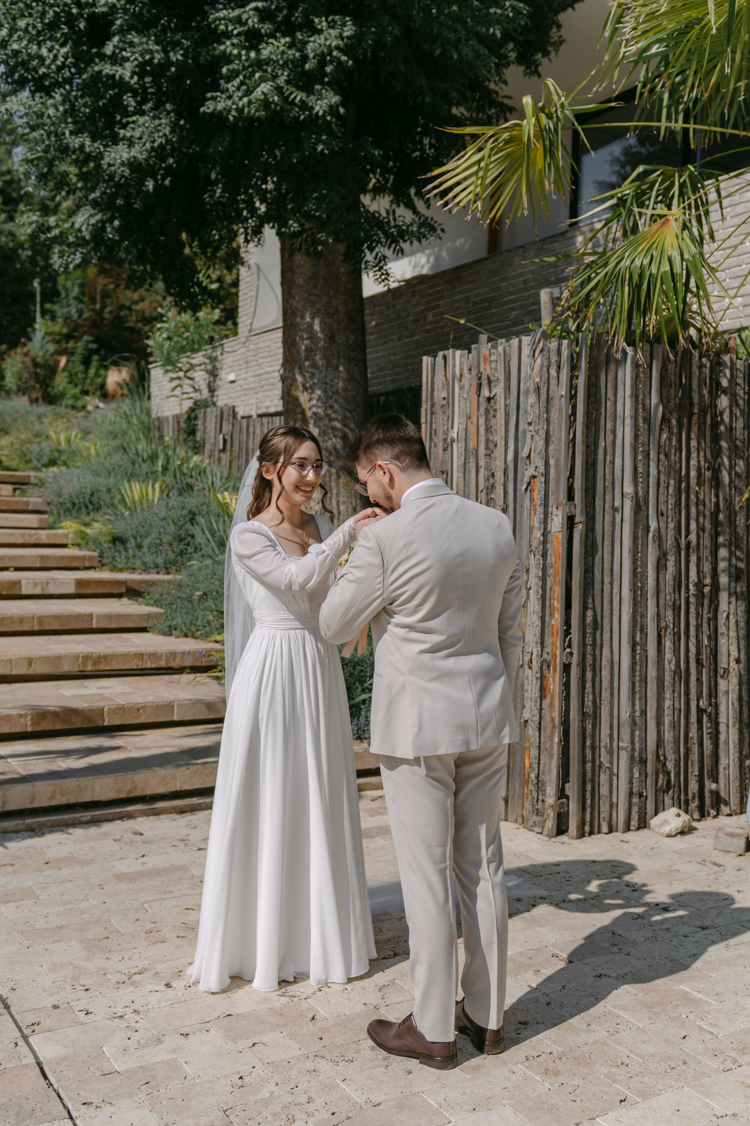 Analisa | Constantin. Gabrielacojocariu.com