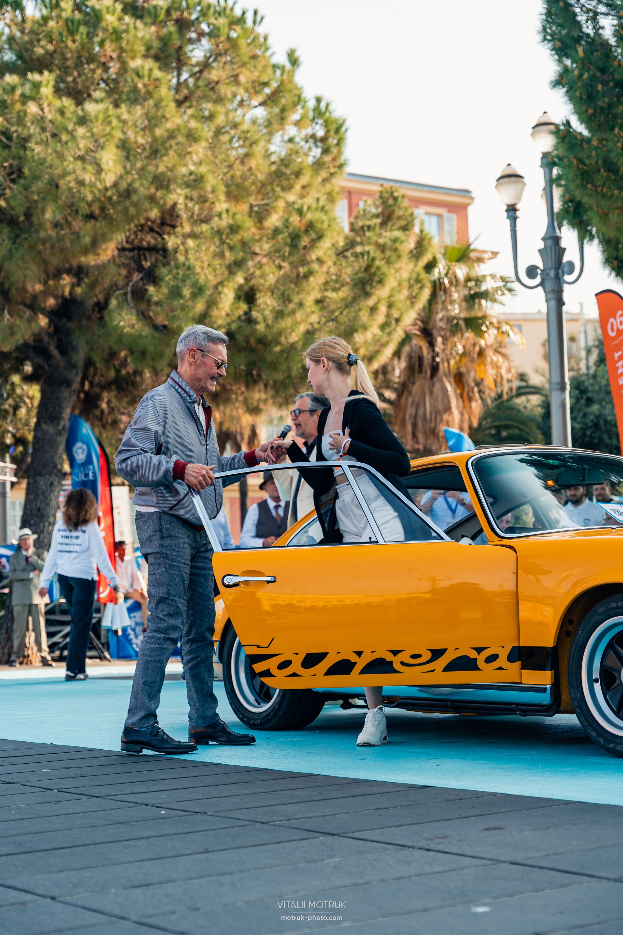 Legends de Nice. Photographe de voitures à Paris — Vitalii Motruk