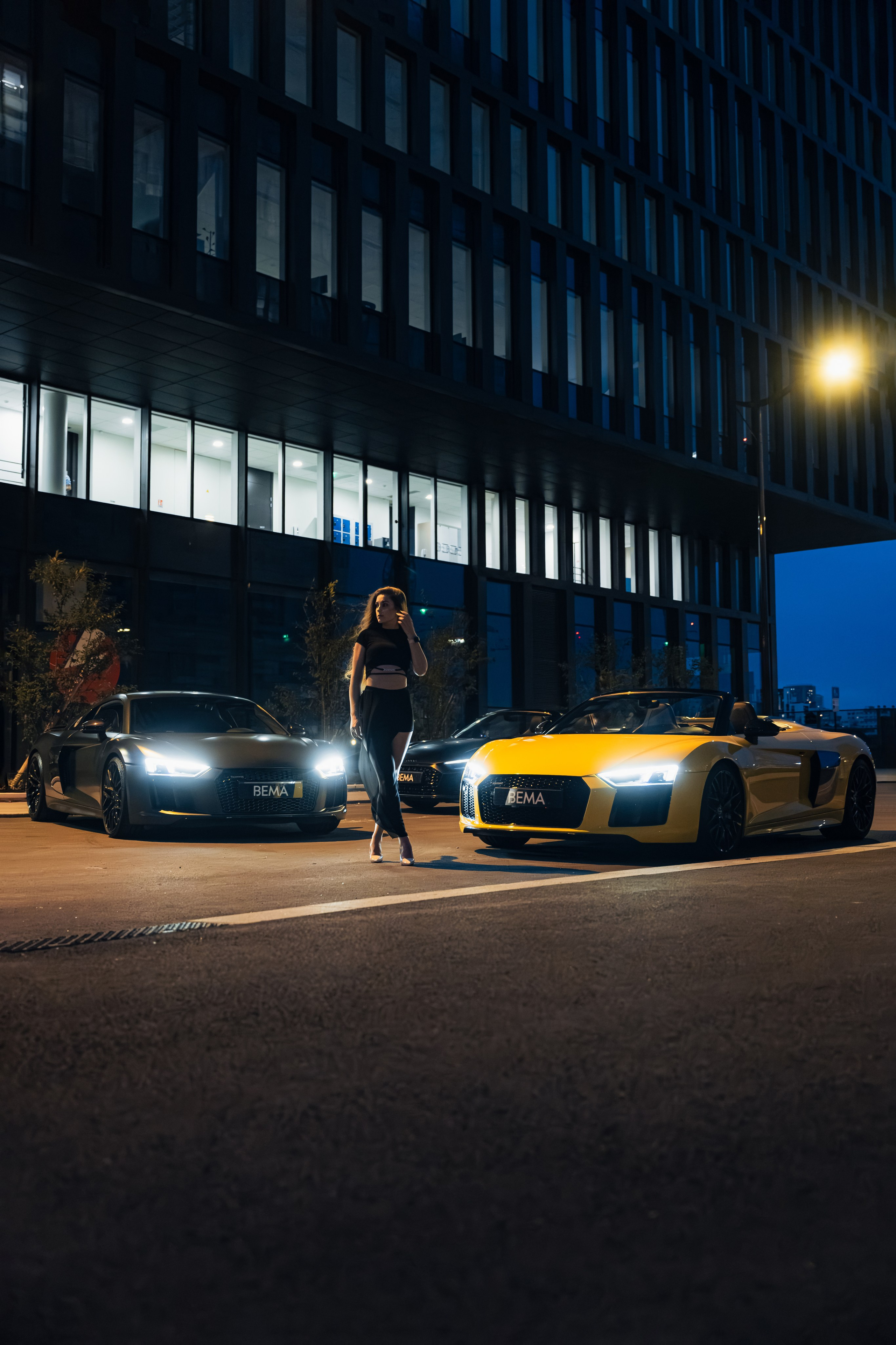 Alexandra x Audi R8. Photographer in Paris — Vitalii Motruk