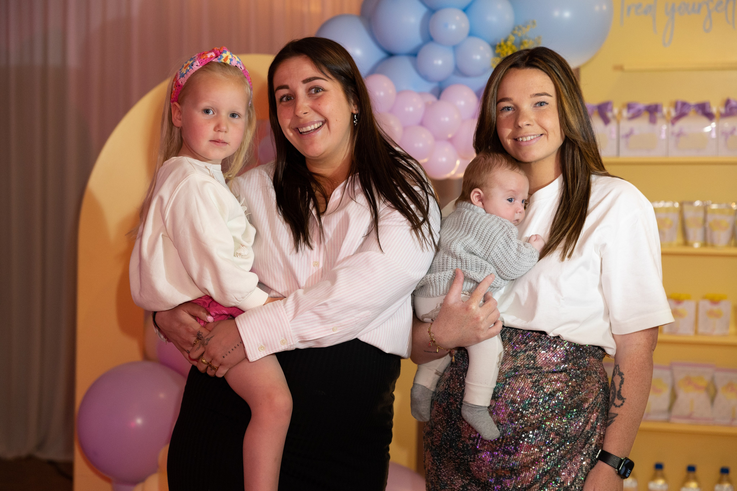 1 st Birthday. Portrait and Family Photographer in Netherlands